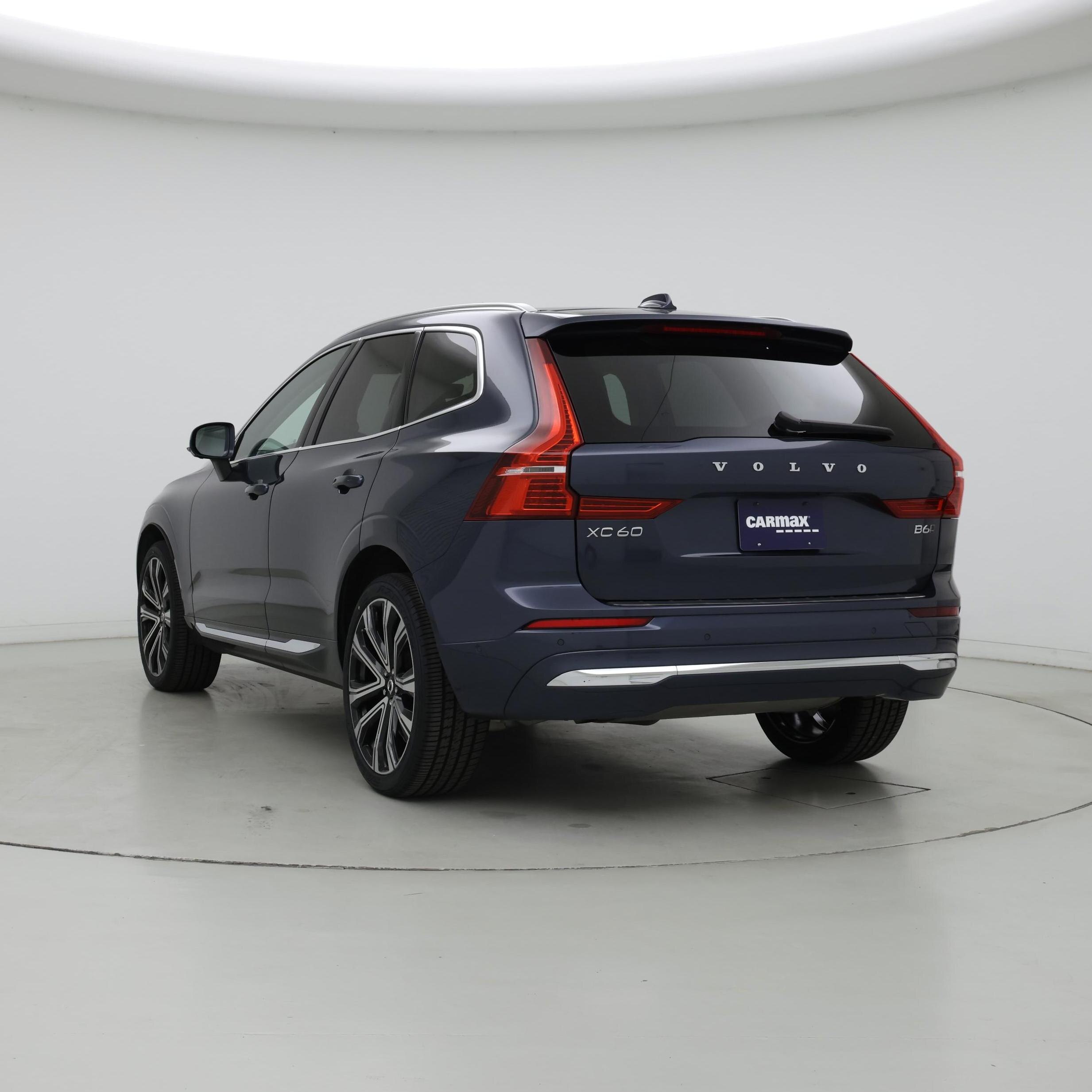 Thumbnail: 2023 Volvo XC60 - 2