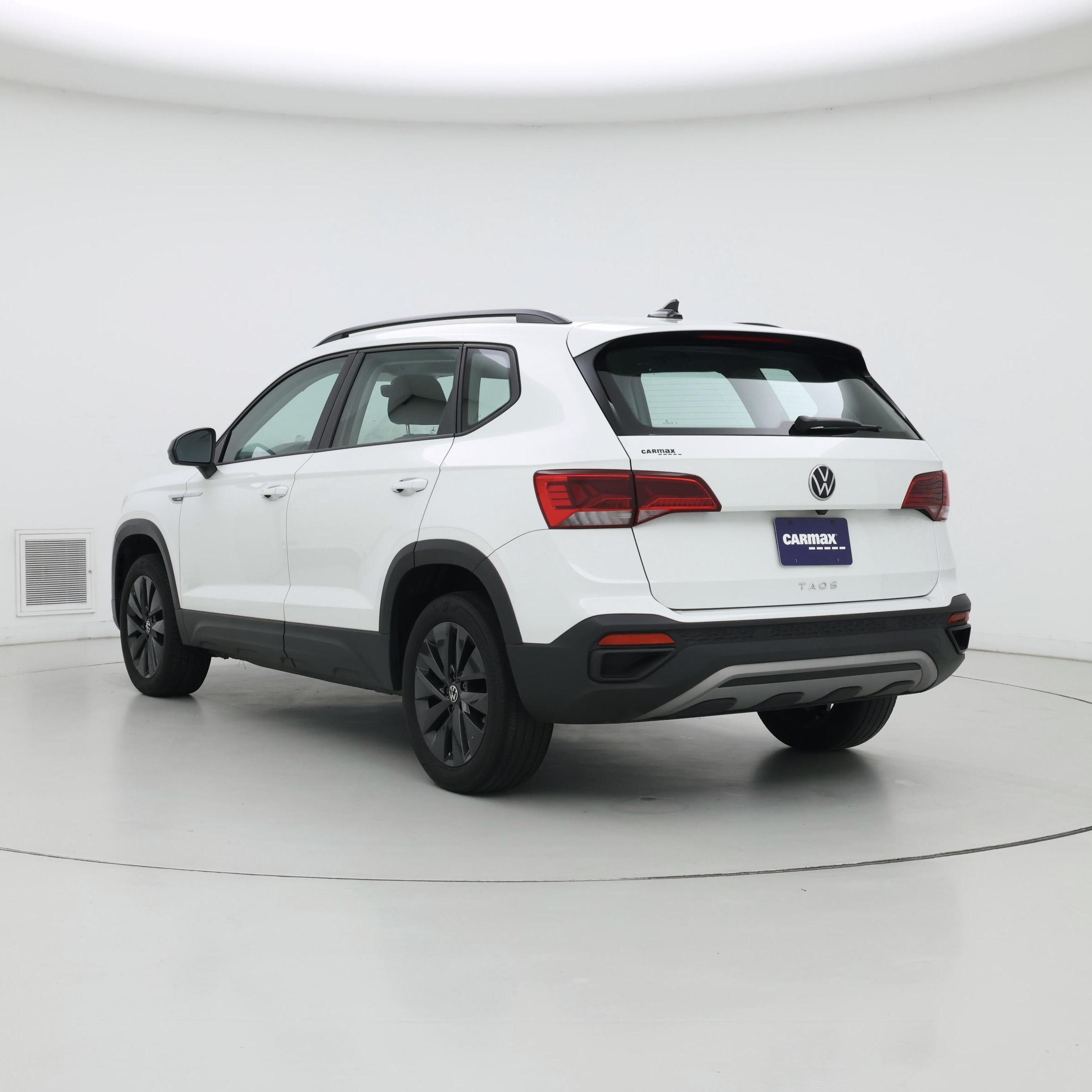 Thumbnail: 2023 Volkswagen Taos - 2