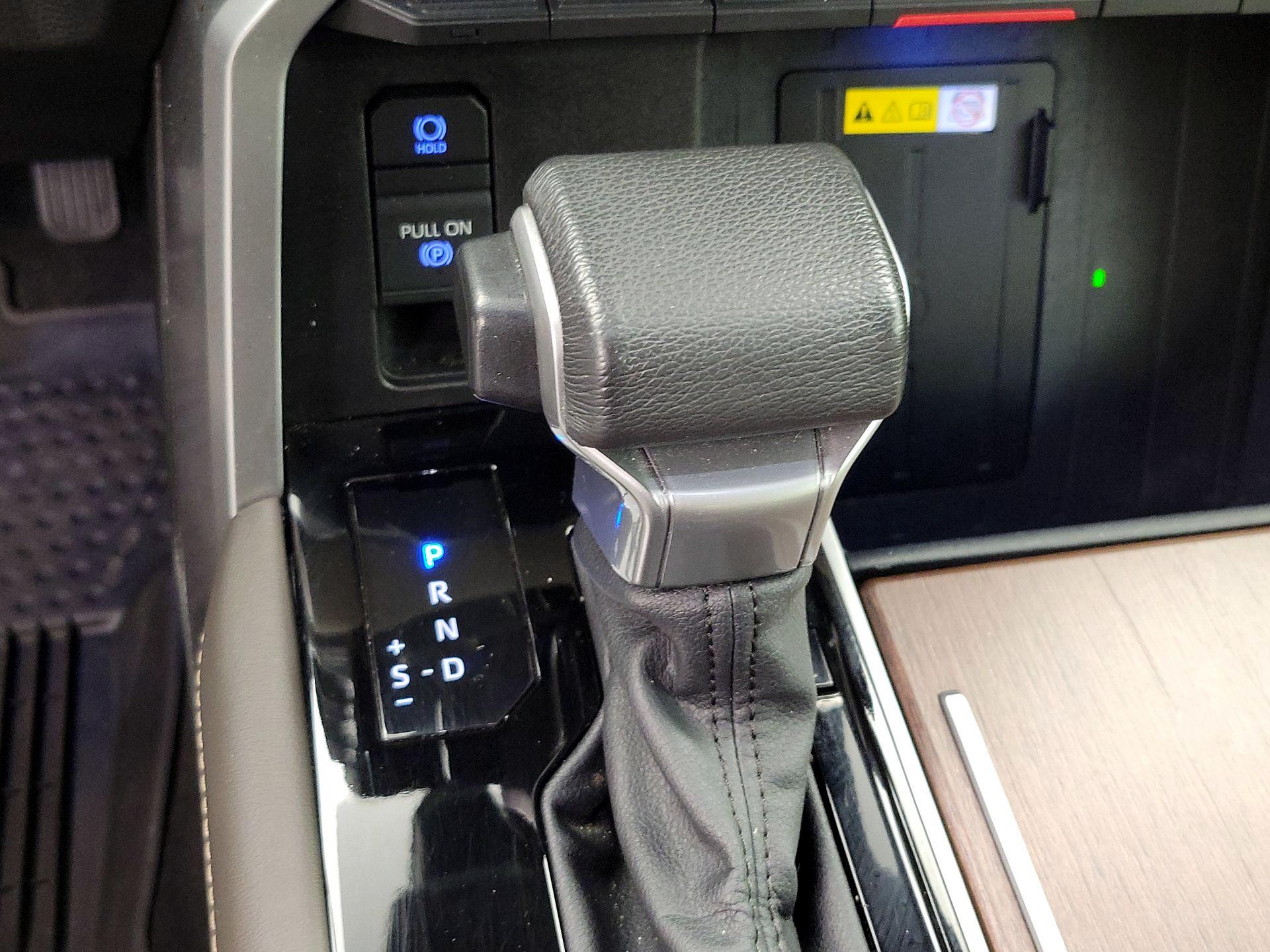 Thumbnail: 2023 Toyota Tundra - 17