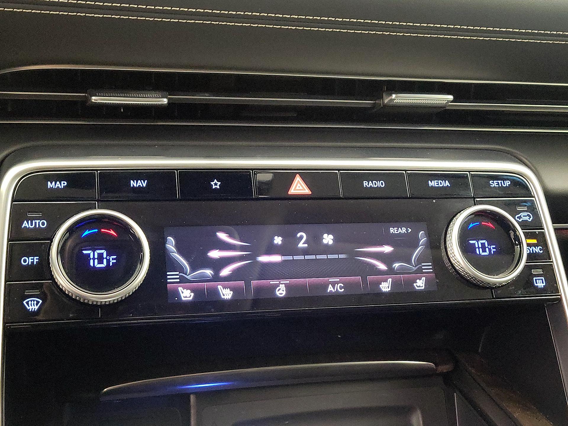 Thumbnail: 2022 Genesis GV80 - 17