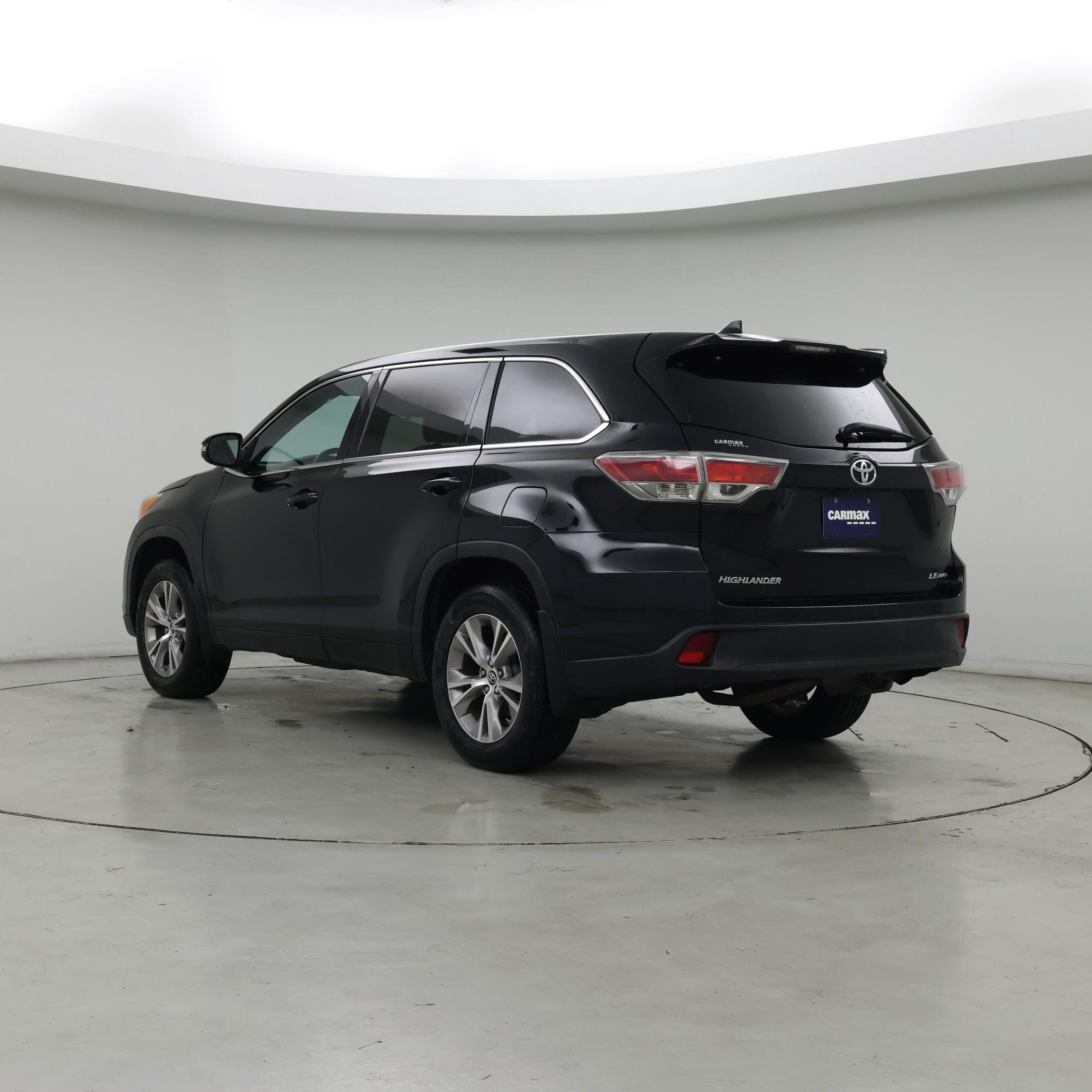 Thumbnail: 2016 Toyota Highlander - 2