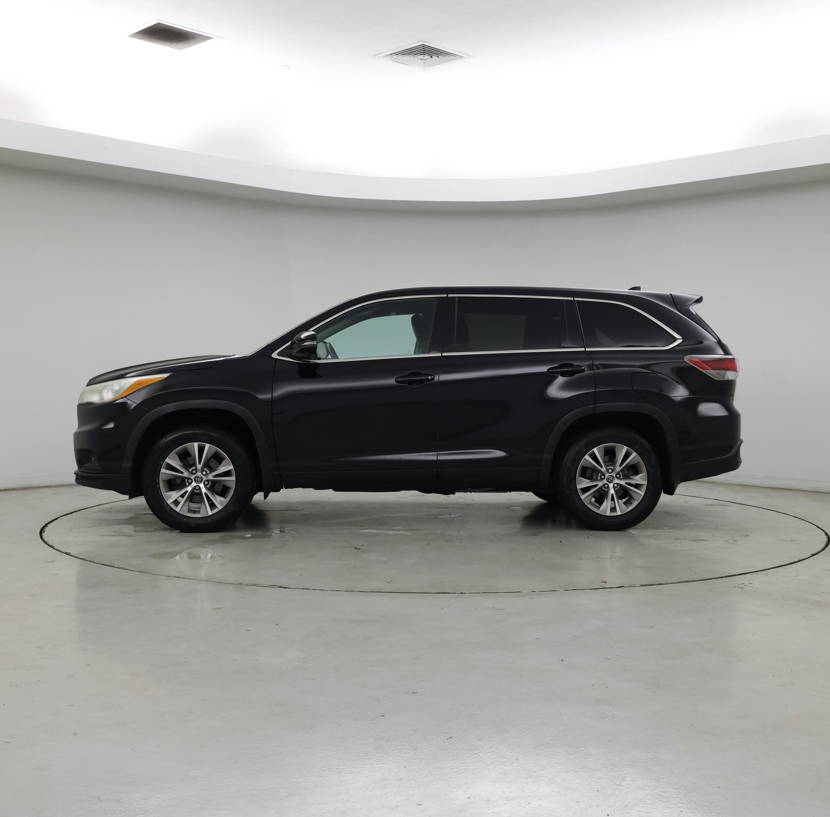 Thumbnail: 2016 Toyota Highlander - 3