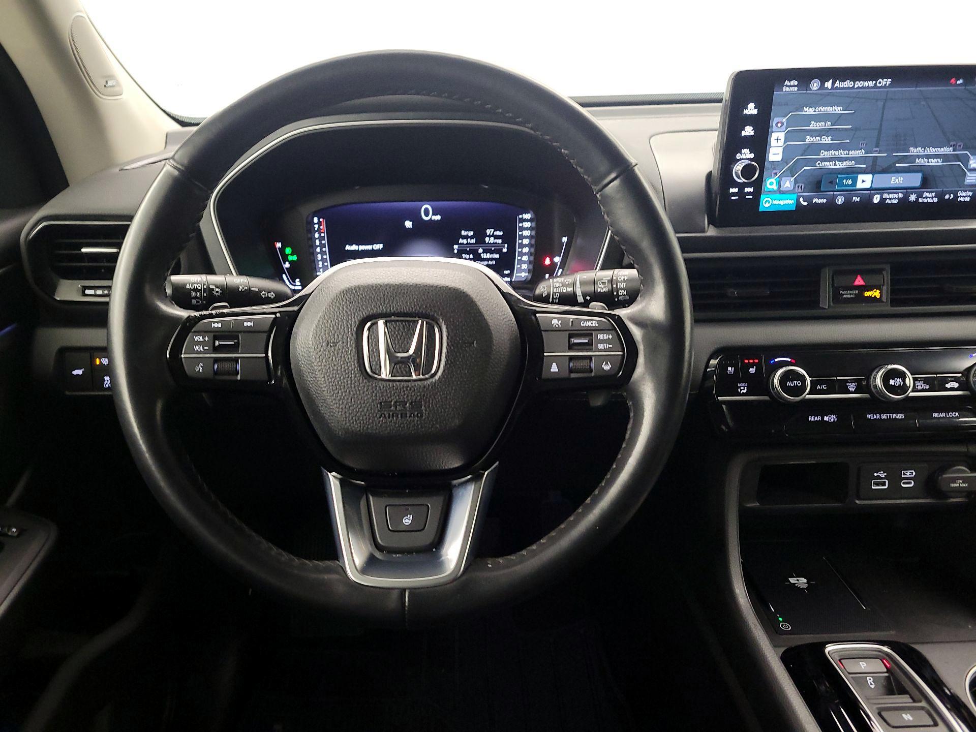 Thumbnail: 2023 Honda Pilot - 10