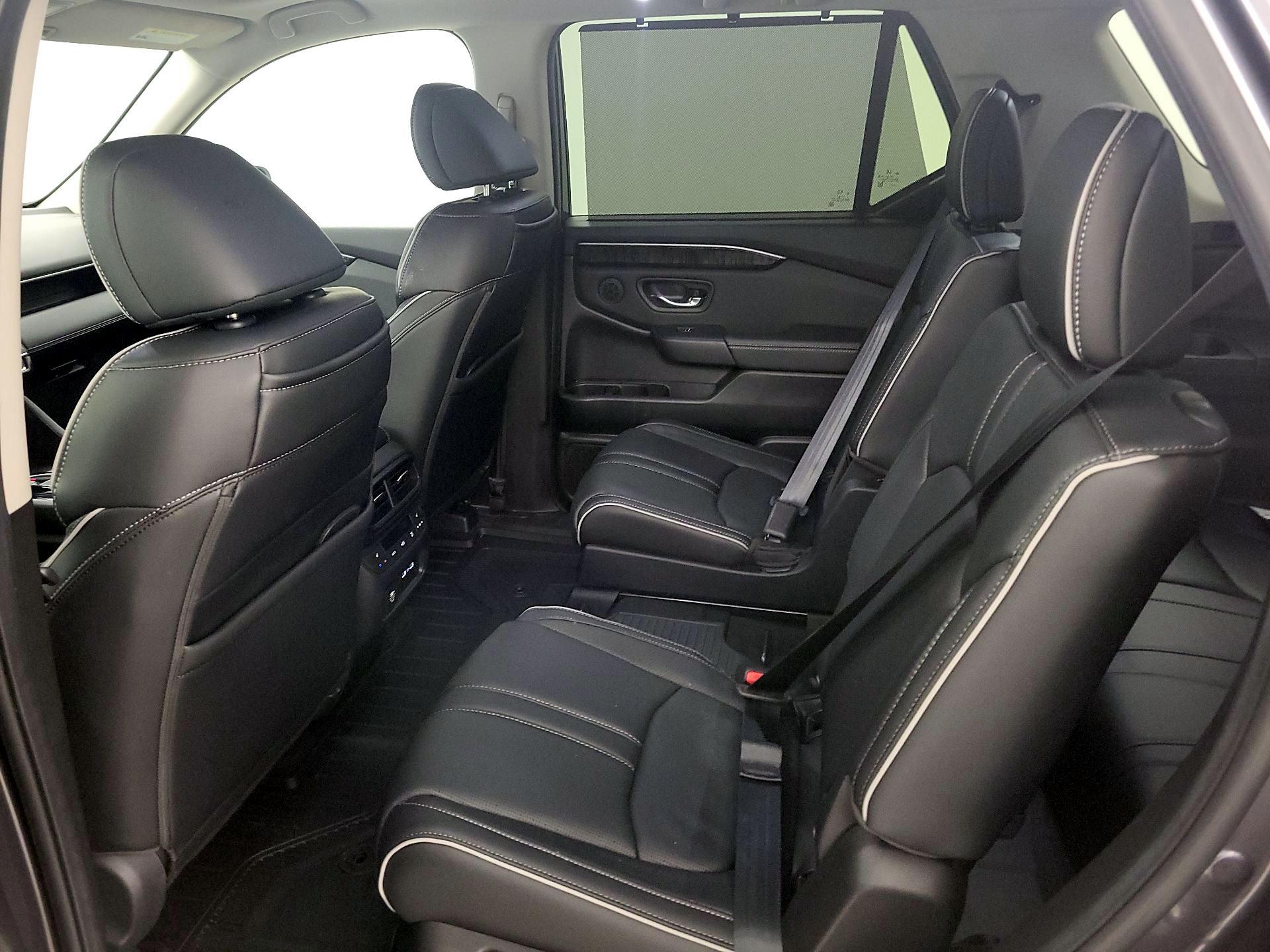 Thumbnail: 2023 Honda Pilot - 20