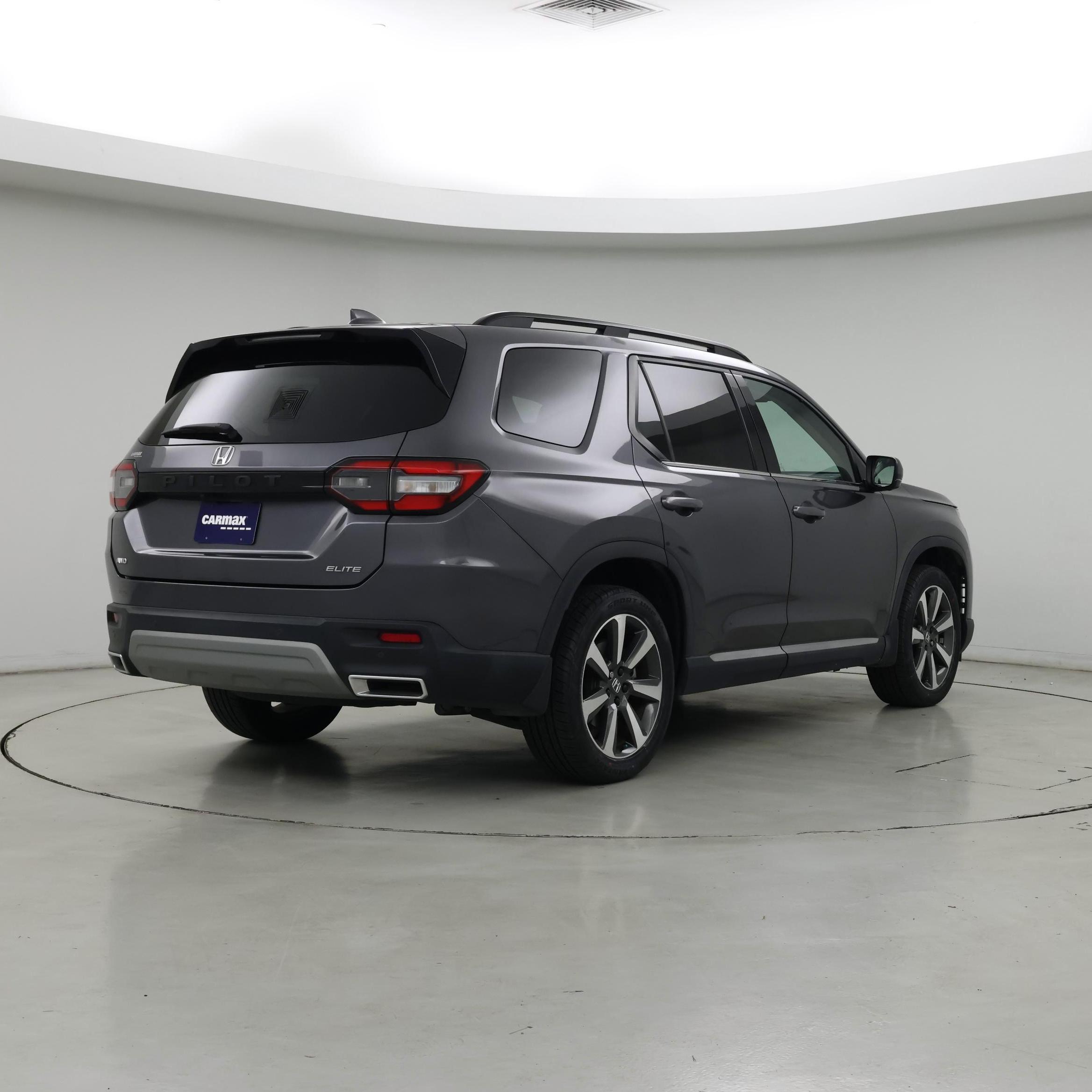 Thumbnail: 2023 Honda Pilot - 8