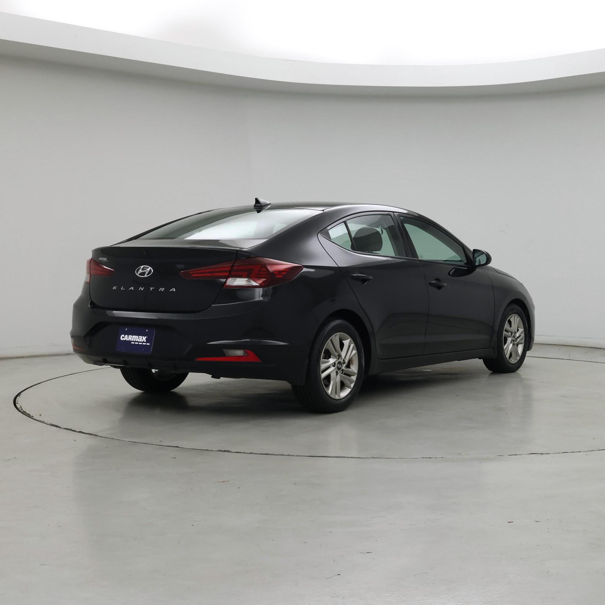 Thumbnail: 2019 Hyundai Elantra - 8