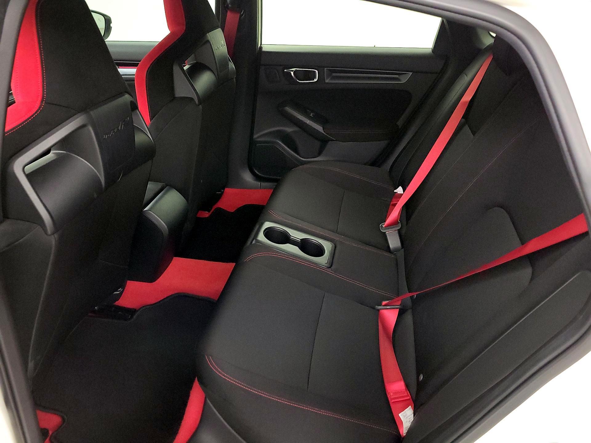 Thumbnail: 2024 Honda Civic - 20