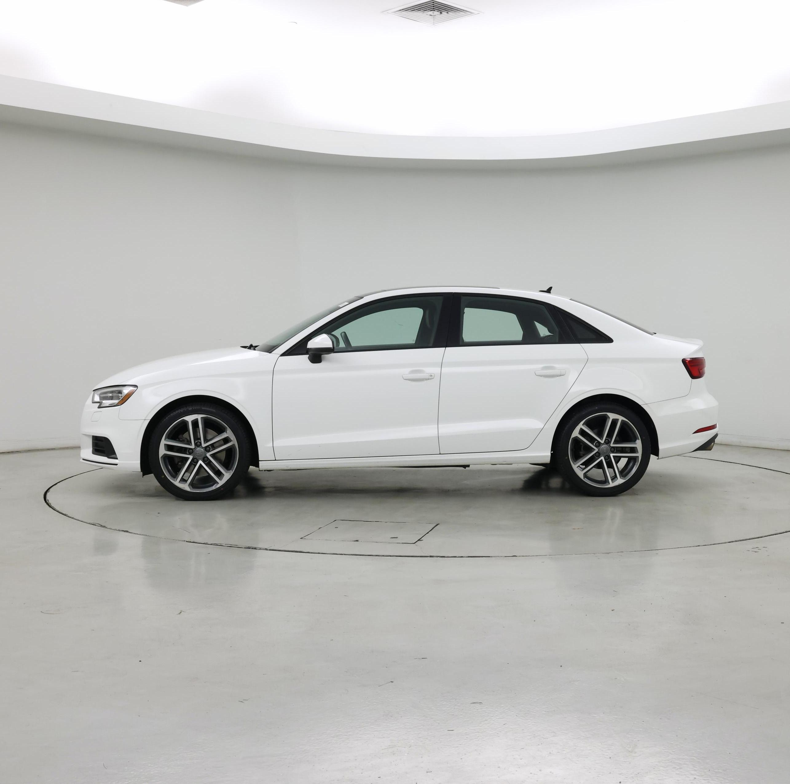 Thumbnail: 2020 Audi A3 - 3