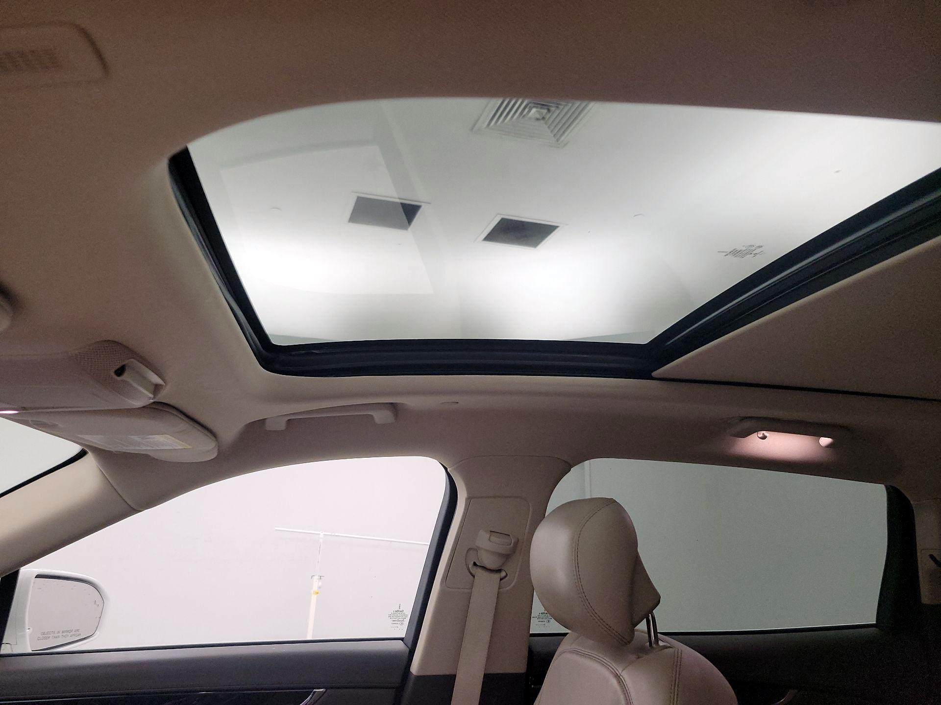 Thumbnail: 2021 Lincoln Nautilus - 20