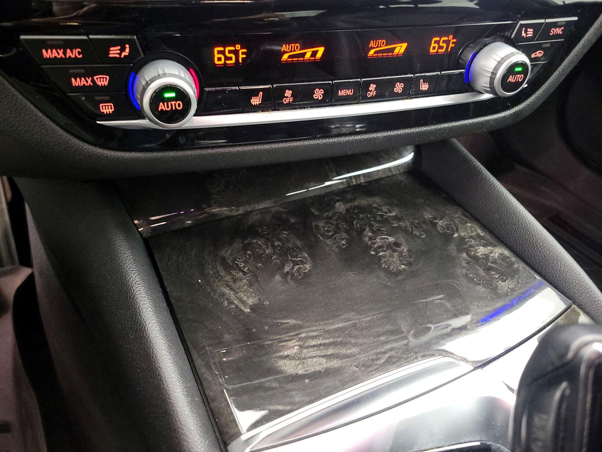 Thumbnail: 2018 BMW 5 Series - 17