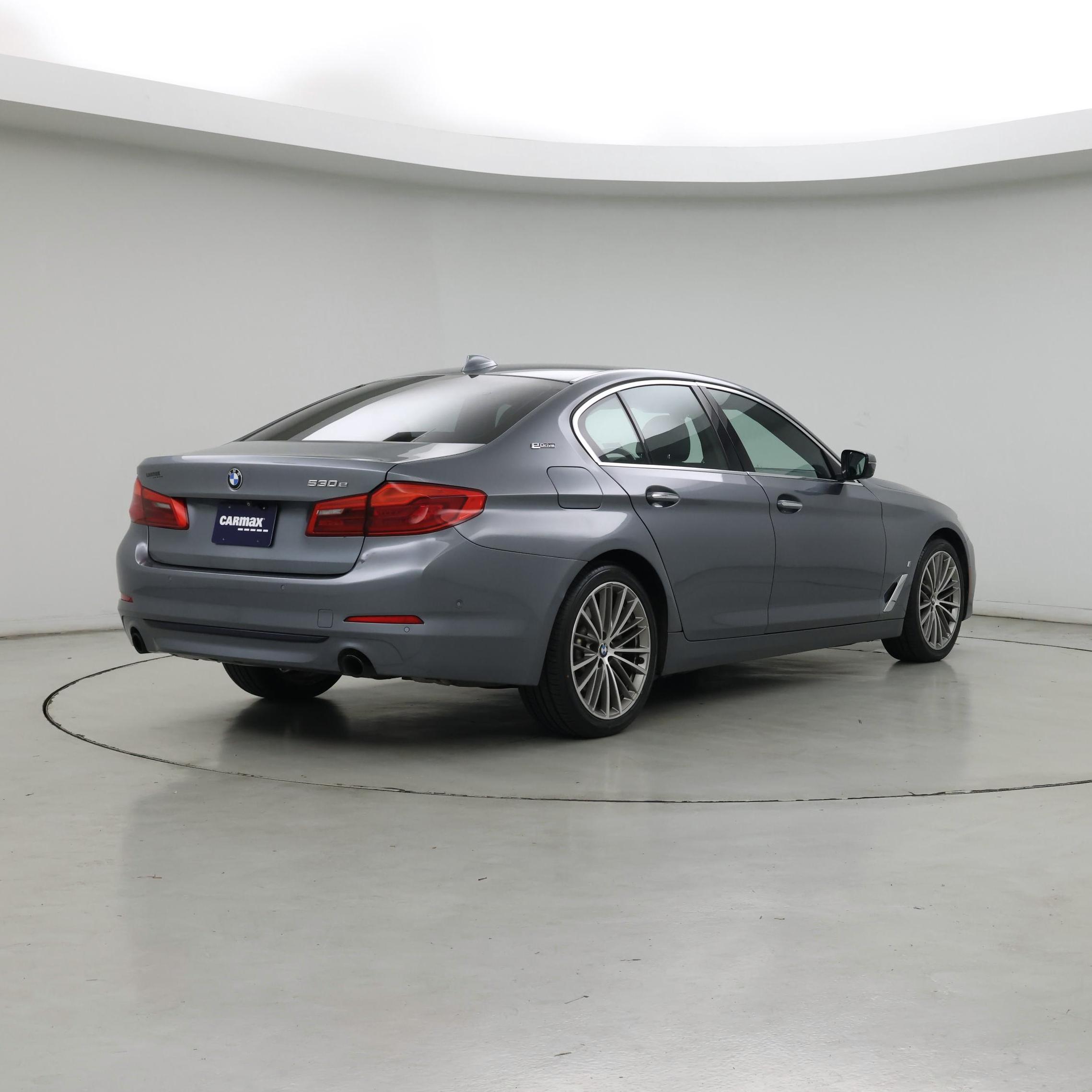 Thumbnail: 2018 BMW 5 Series - 8