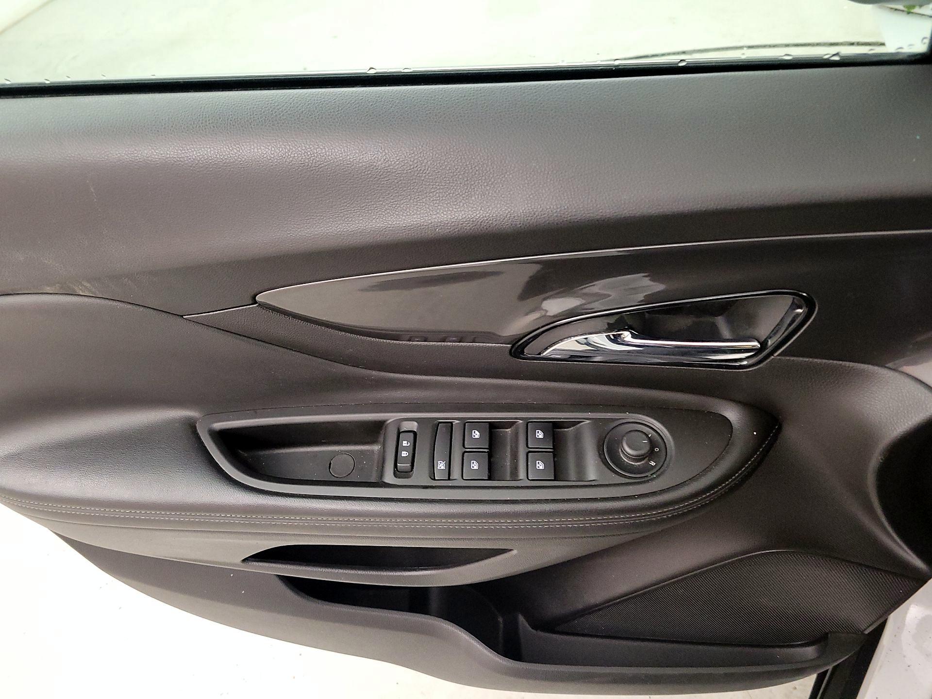 Thumbnail: 2017 Buick Encore - 12