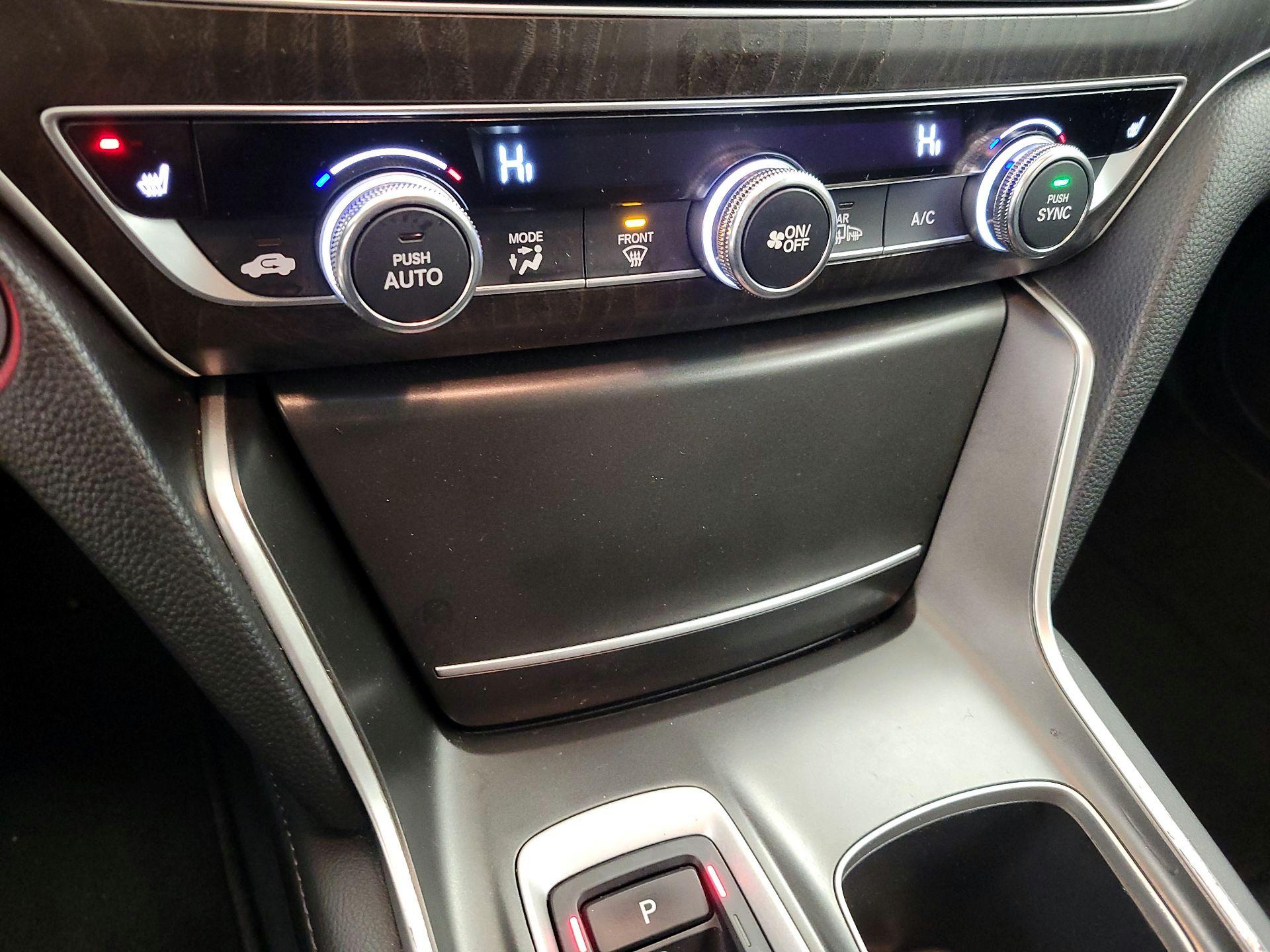 Thumbnail: 2020 Honda Accord - 16