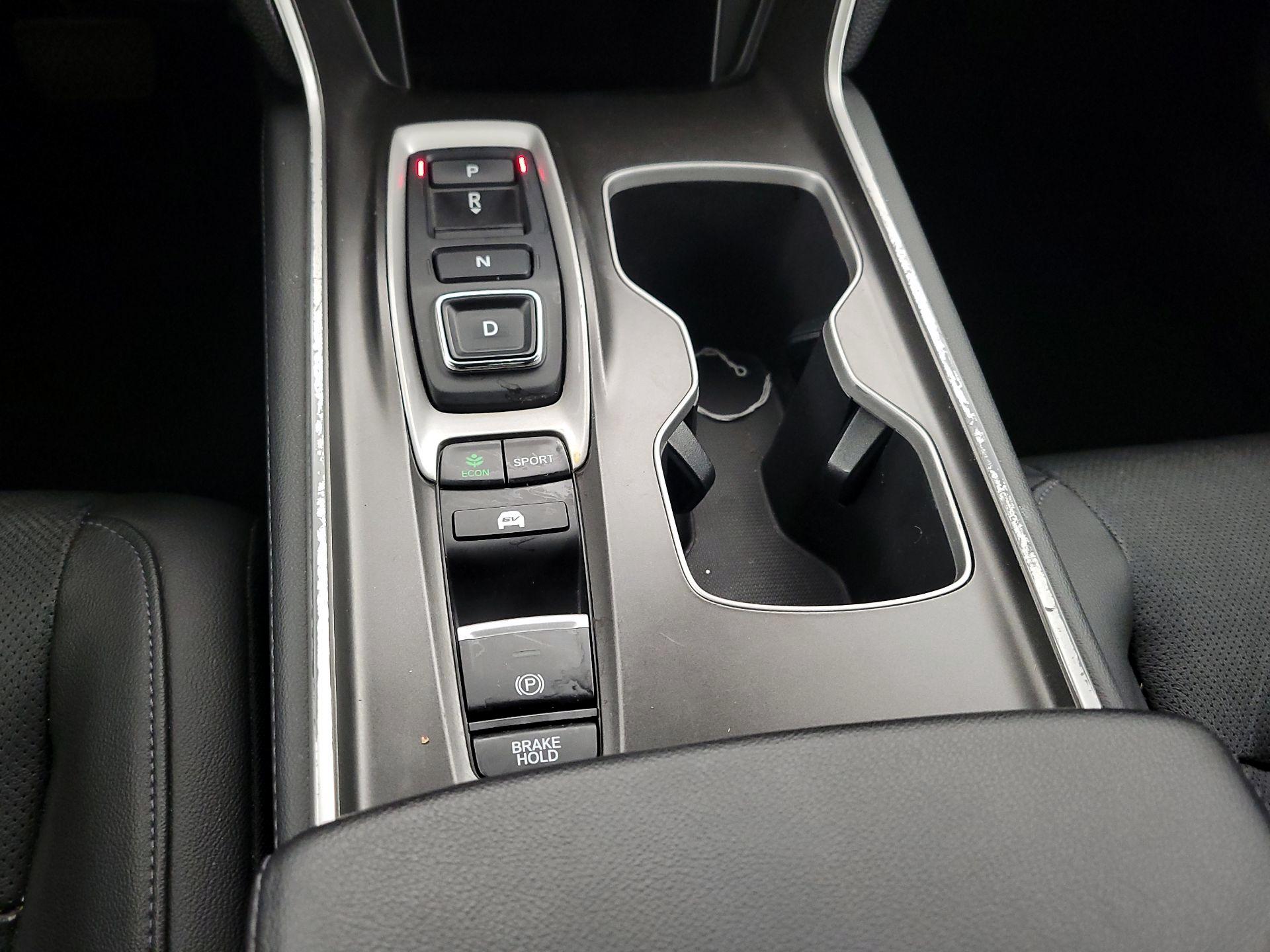 Thumbnail: 2020 Honda Accord - 17