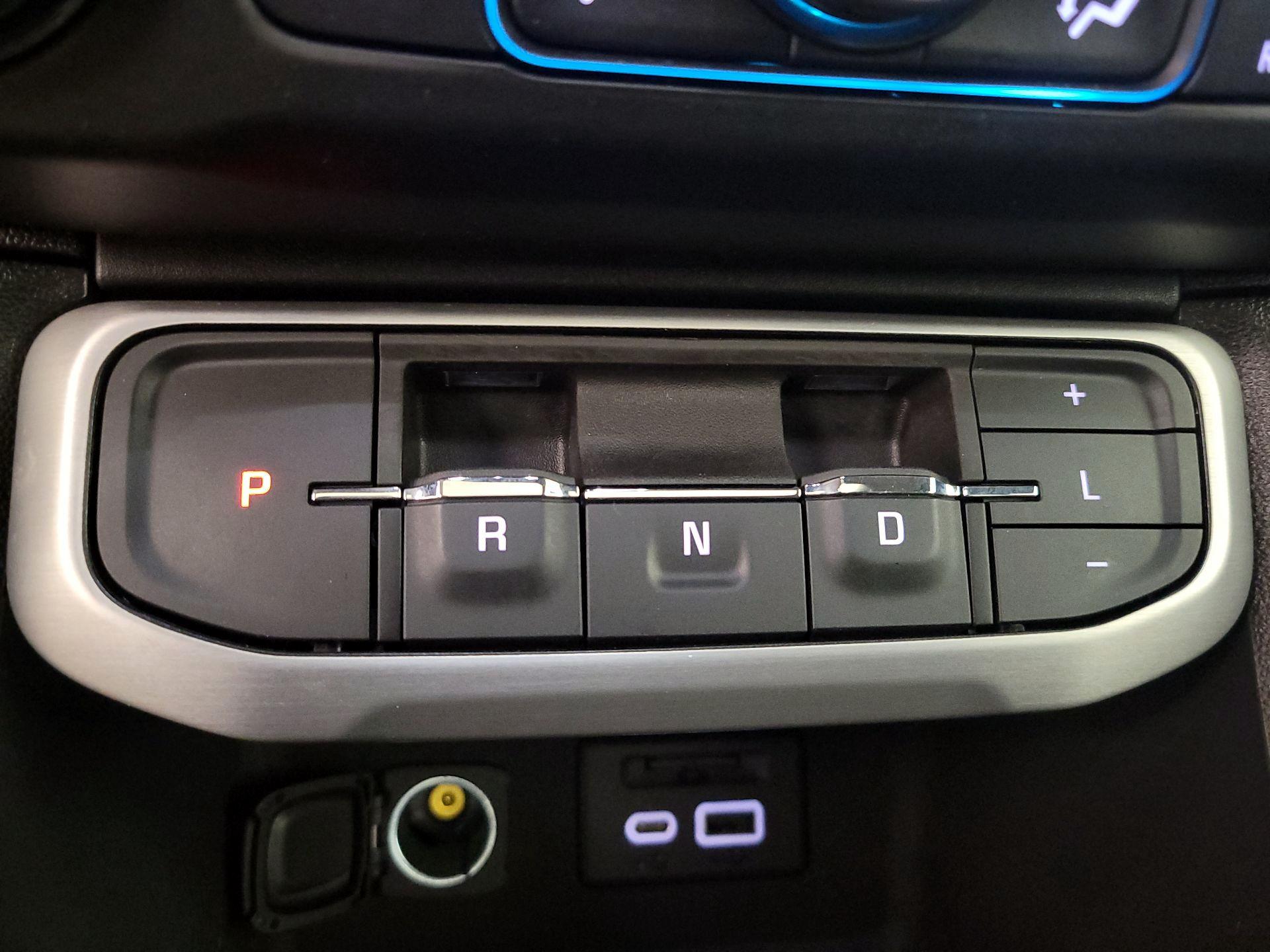 Thumbnail: 2023 GMC Acadia - 18