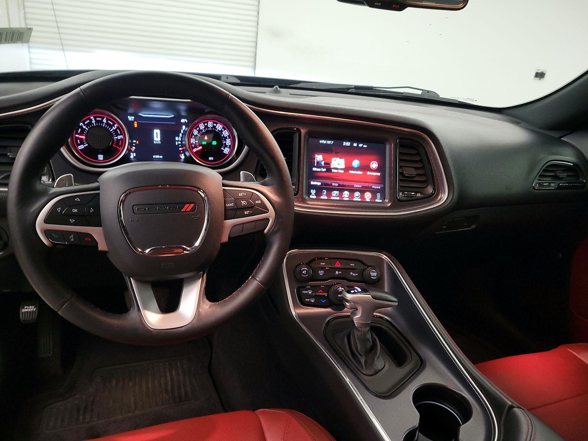 Thumbnail: 2016 Dodge Challenger - 9