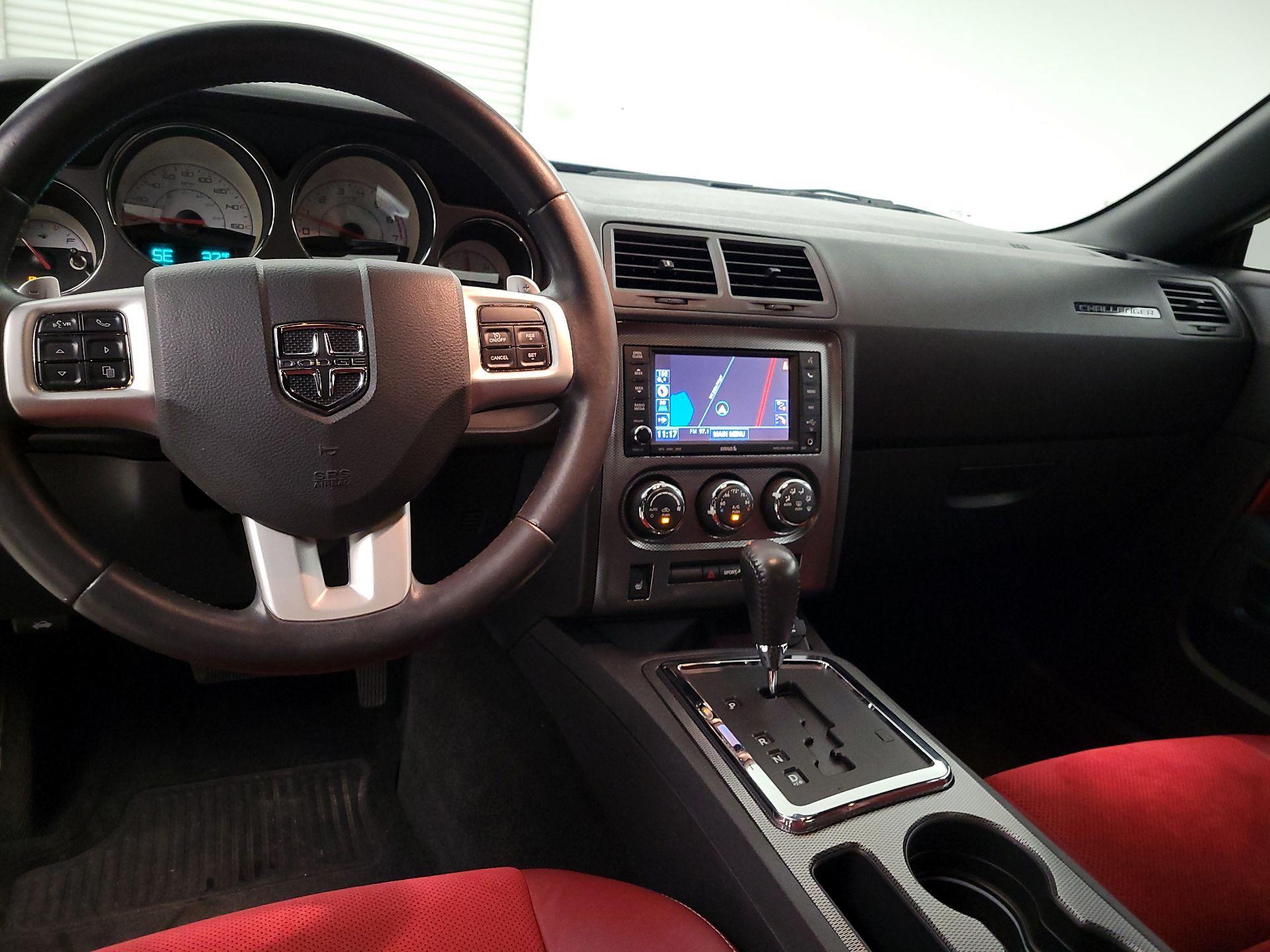 Thumbnail: 2014 Dodge Challenger - 9