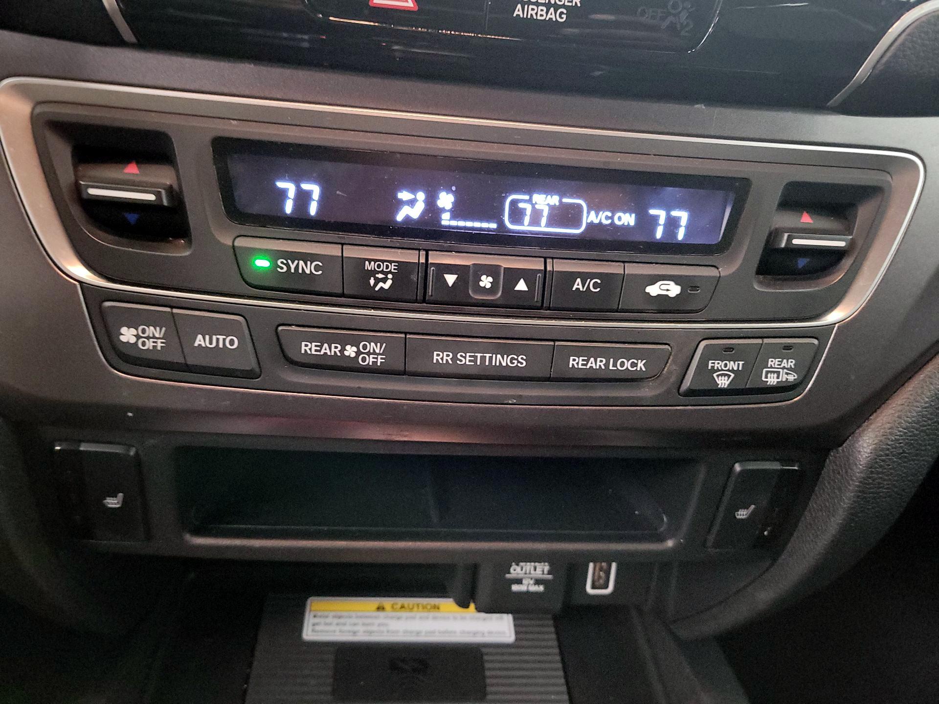 Thumbnail: 2021 Honda Pilot - 16