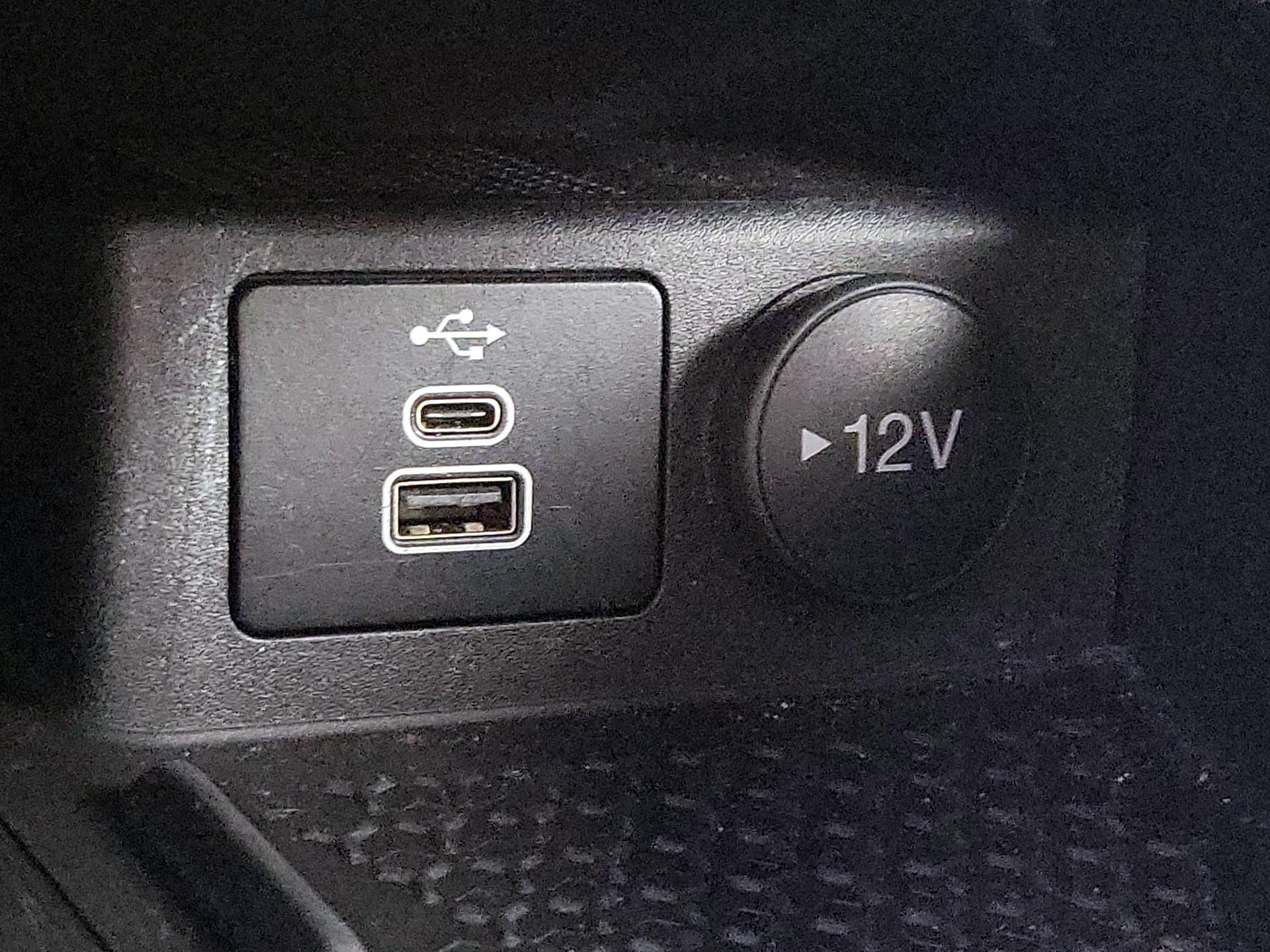 Thumbnail: 2023 Ford Bronco Sport - 18