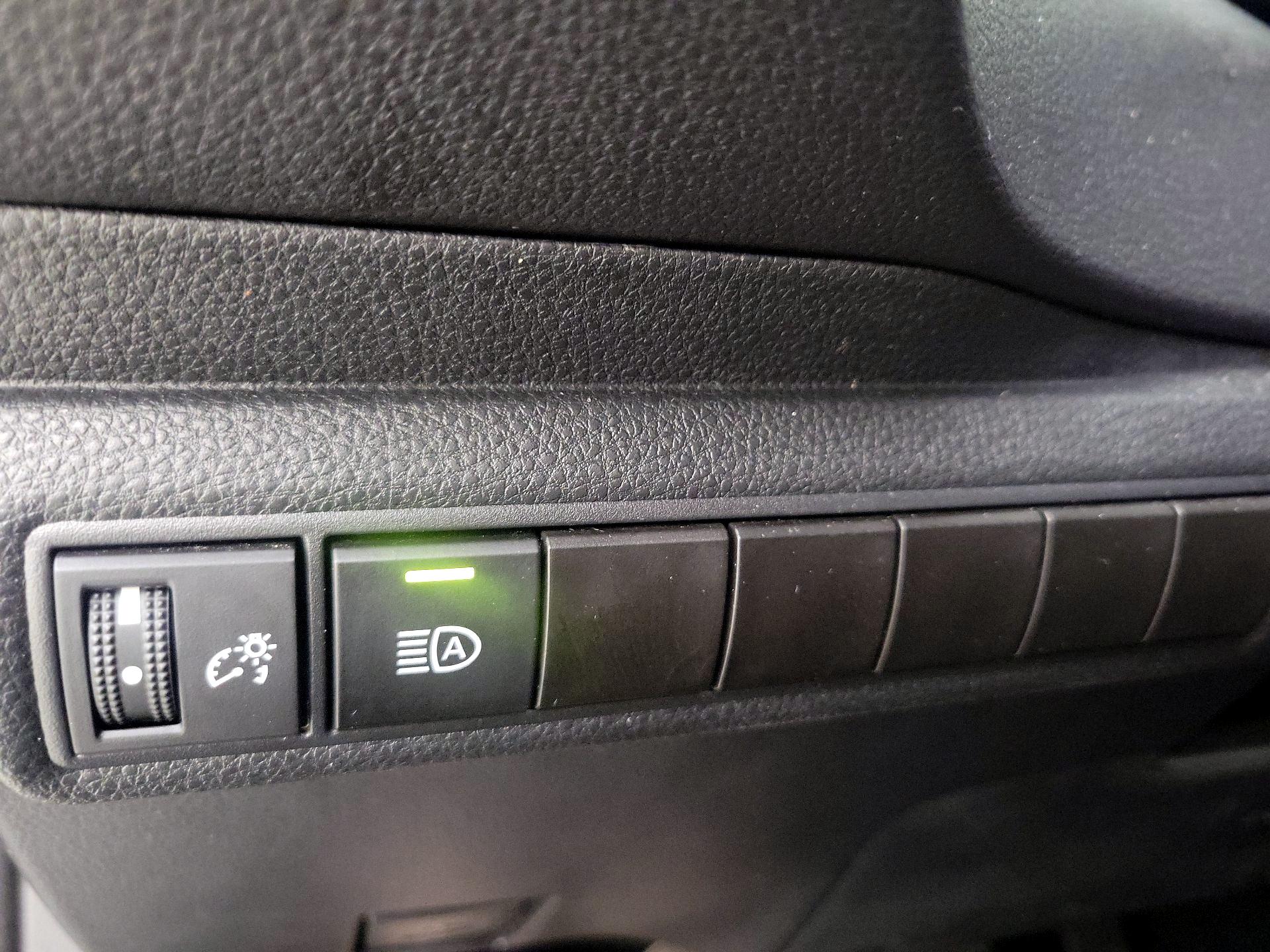 Thumbnail: 2023 Toyota Corolla - 13