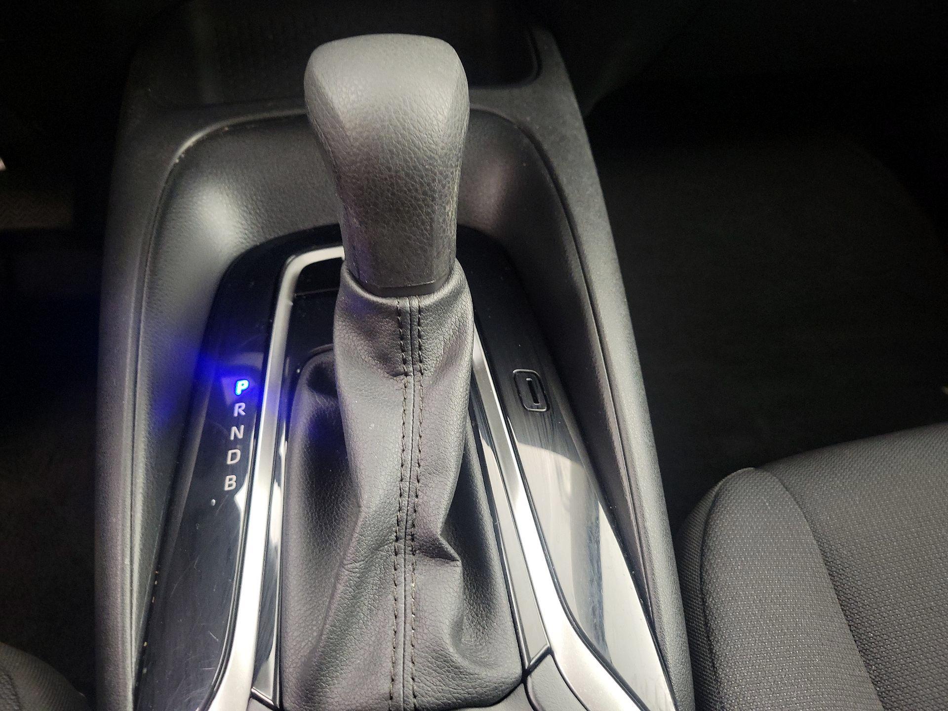 Thumbnail: 2023 Toyota Corolla - 17