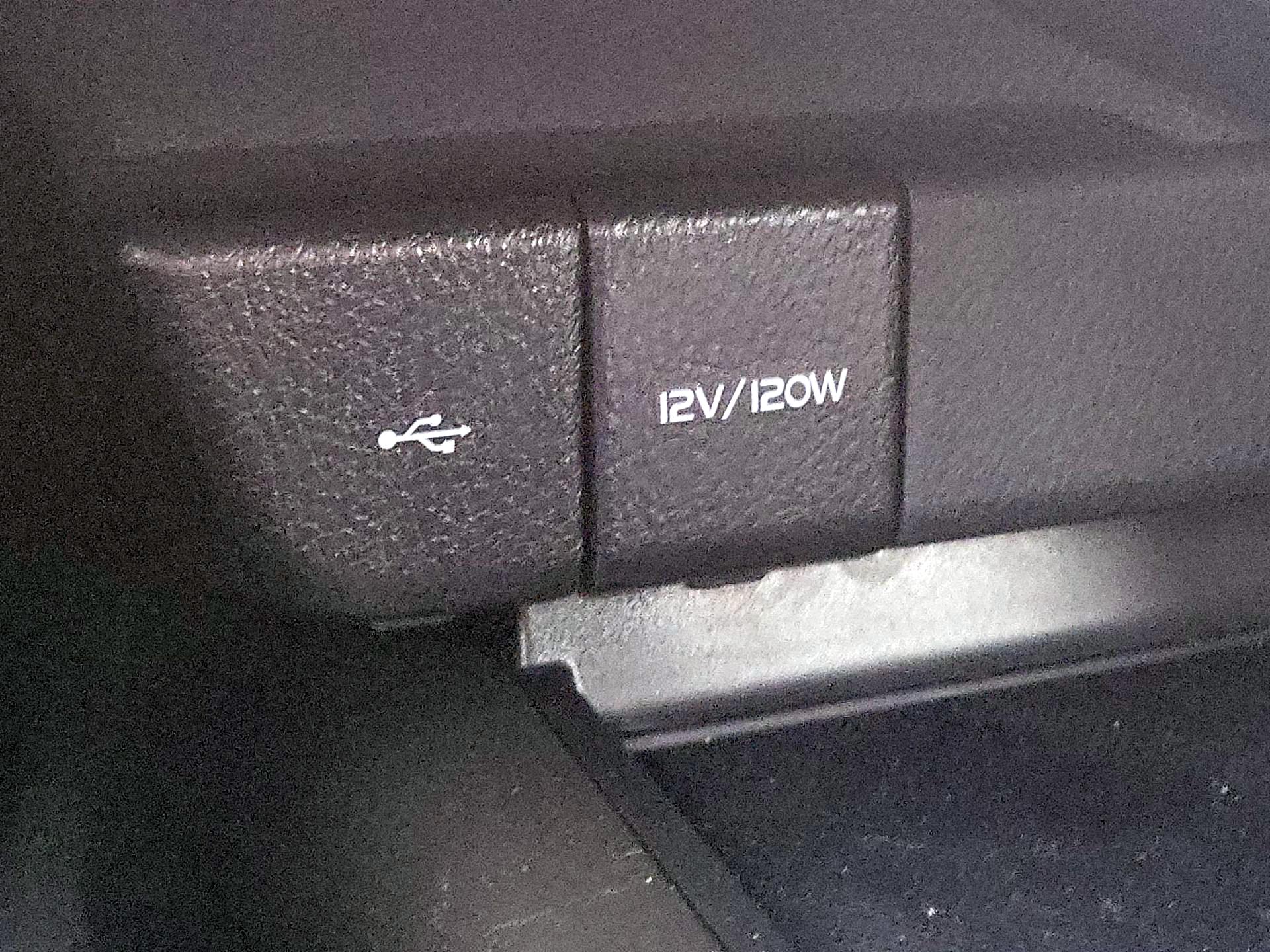 Thumbnail: 2024 Toyota Camry - 18