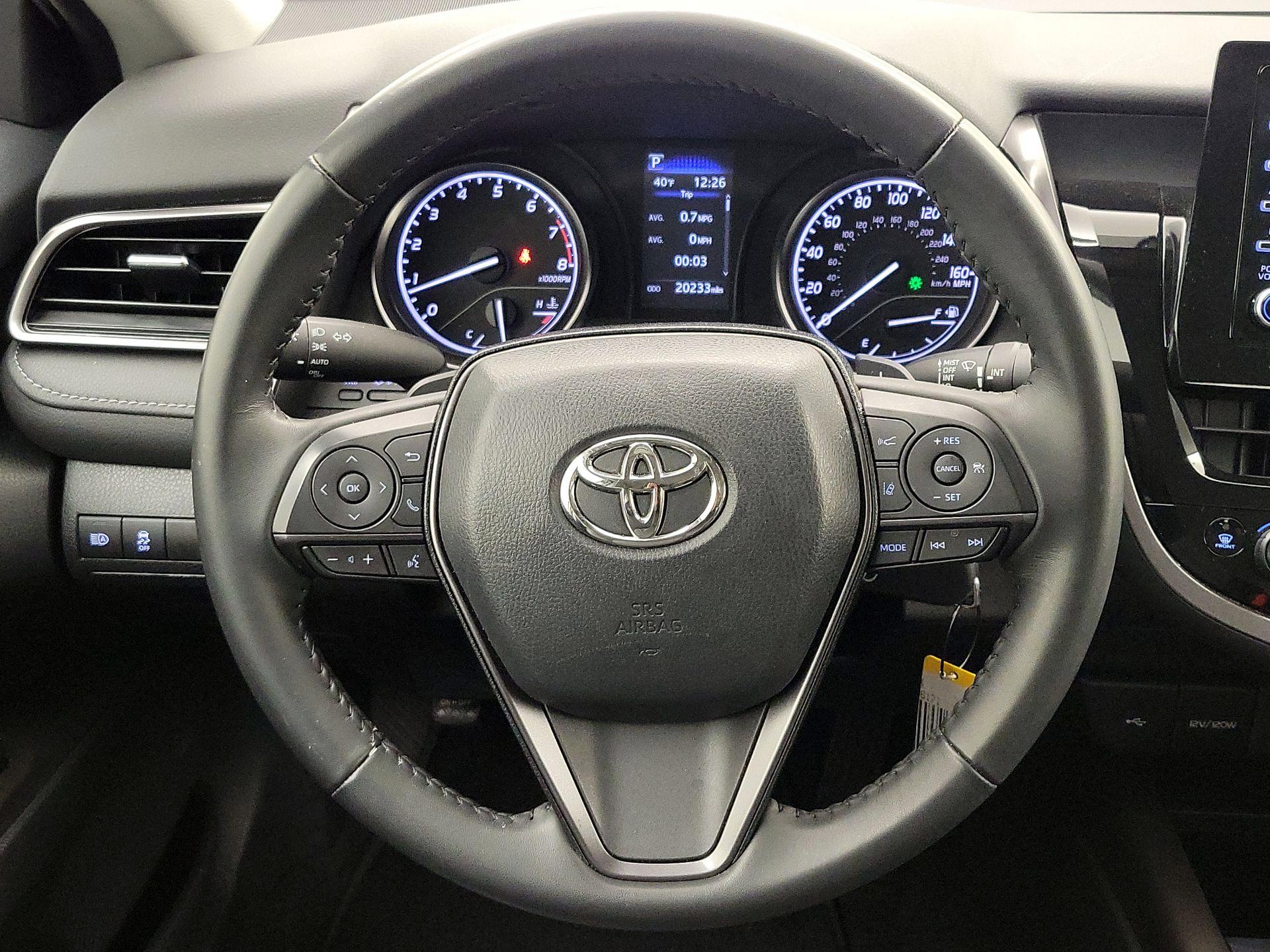 Thumbnail: 2023 Toyota Camry - 10