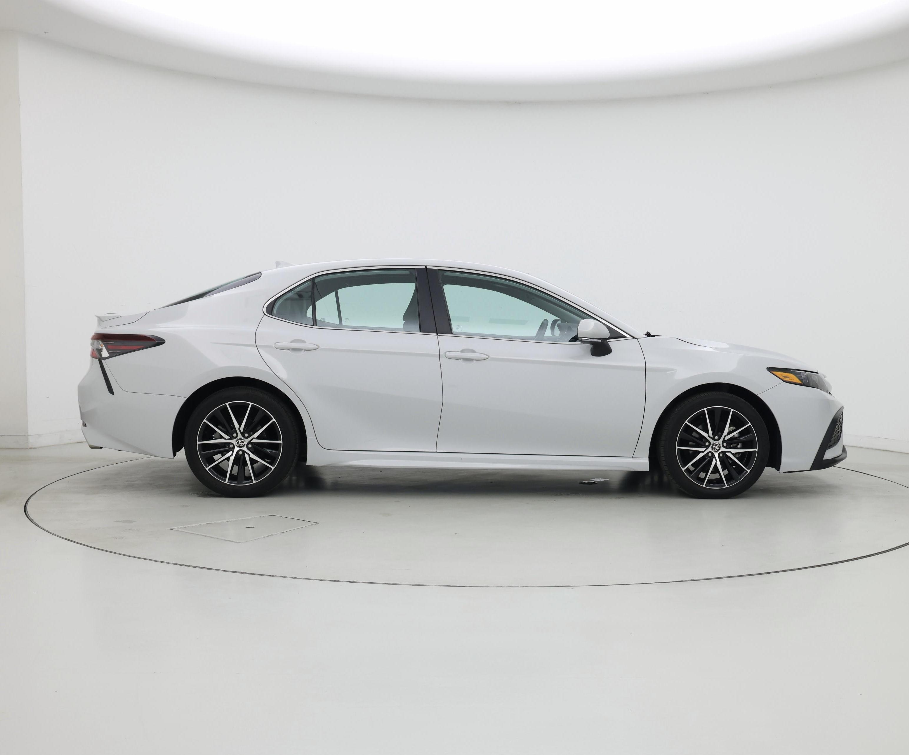 Thumbnail: 2023 Toyota Camry - 7