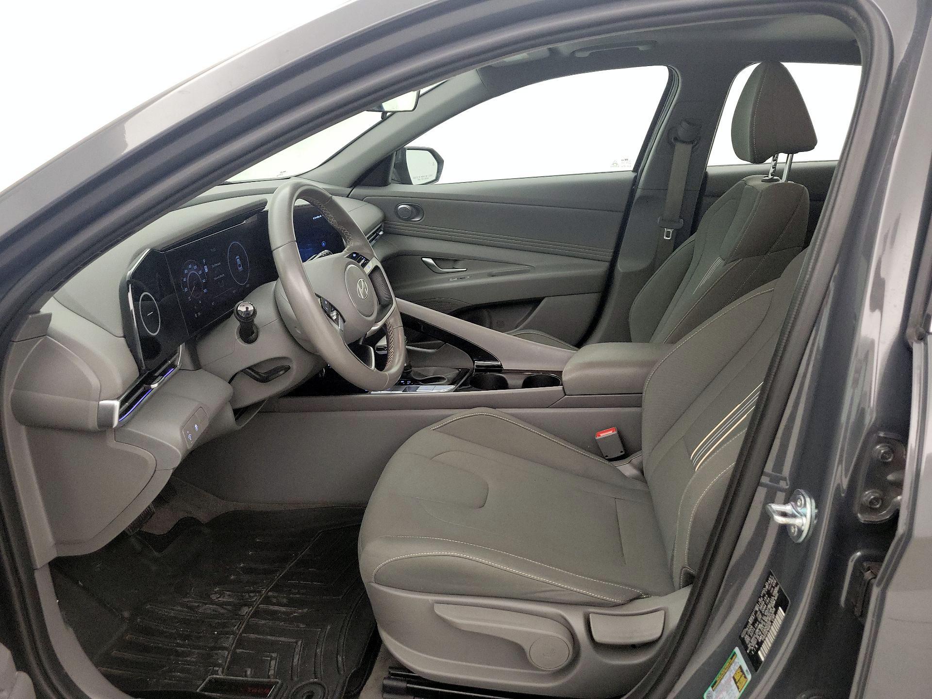 Thumbnail: 2025 Hyundai Elantra - 11