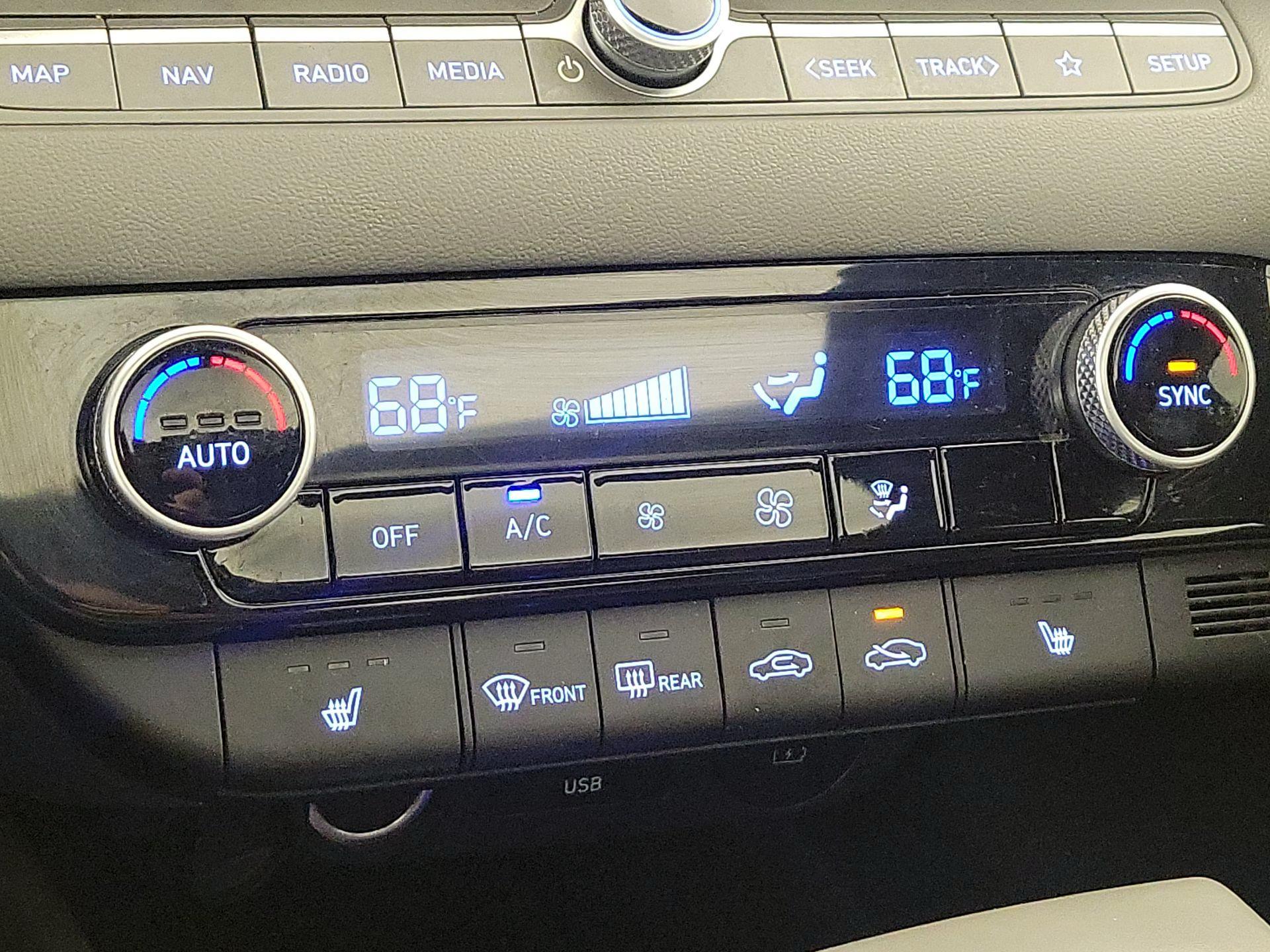 Thumbnail: 2025 Hyundai Elantra - 16