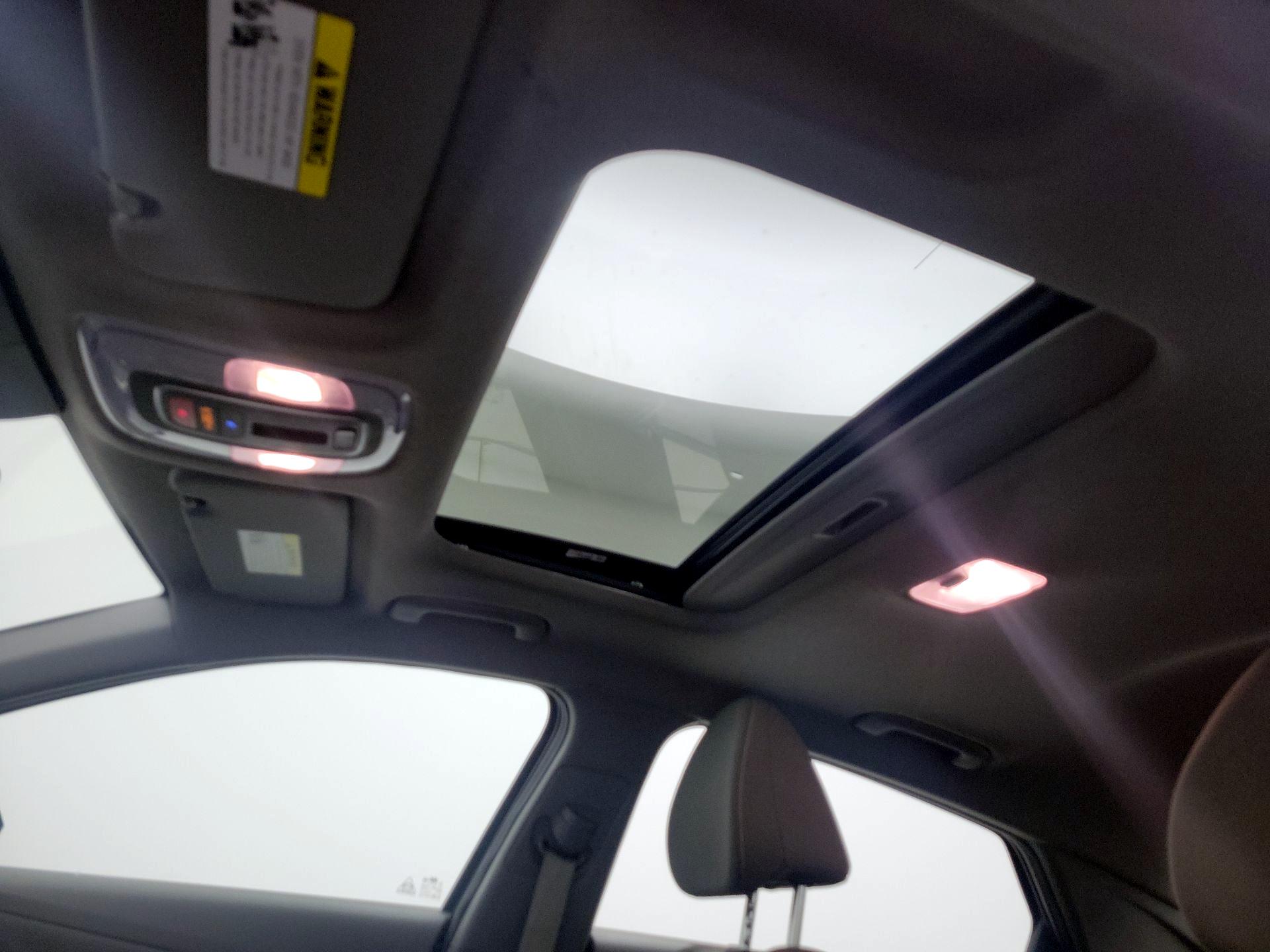 Thumbnail: 2025 Hyundai Elantra - 19