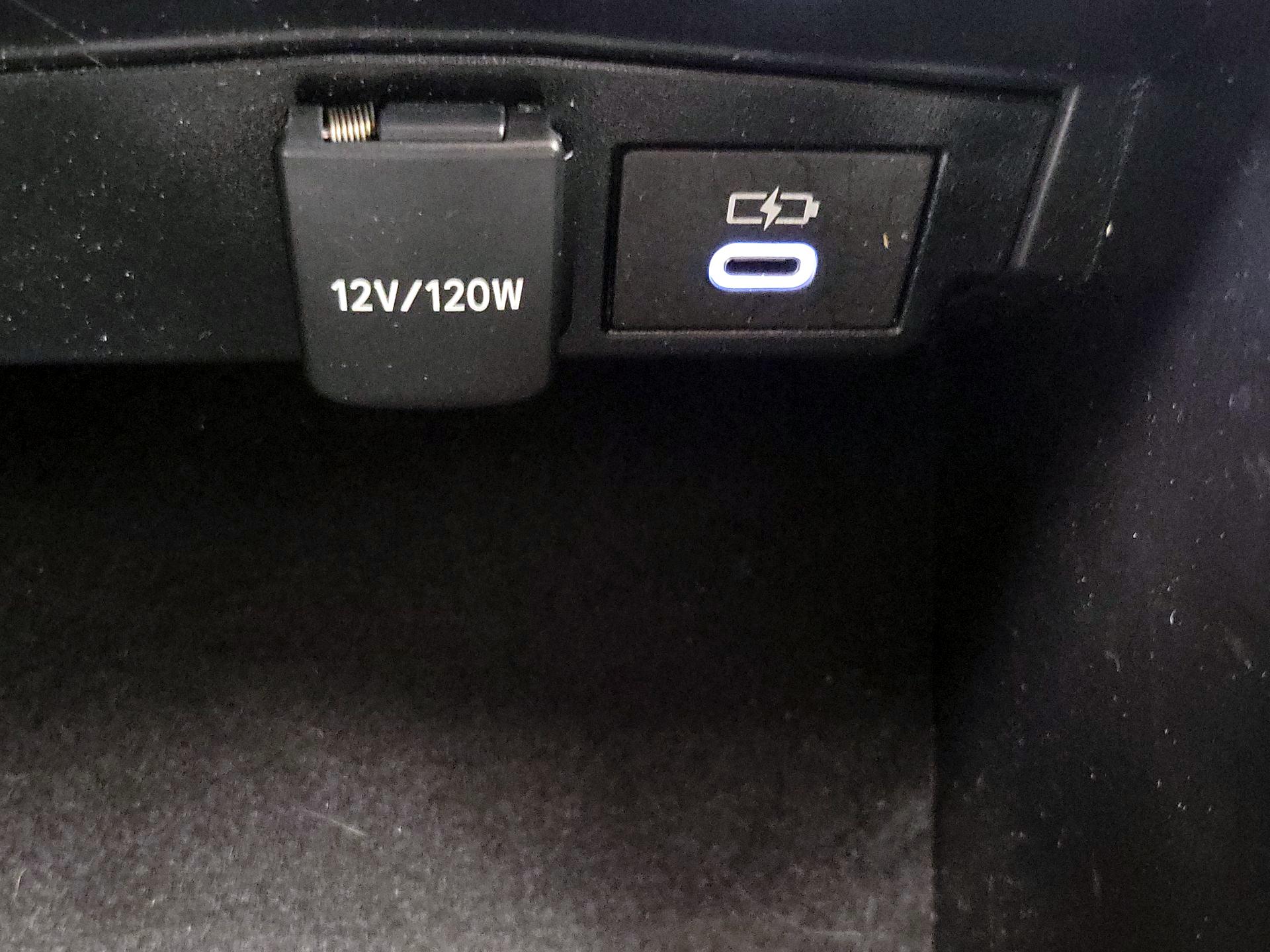 Thumbnail: 2024 Toyota Corolla - 18