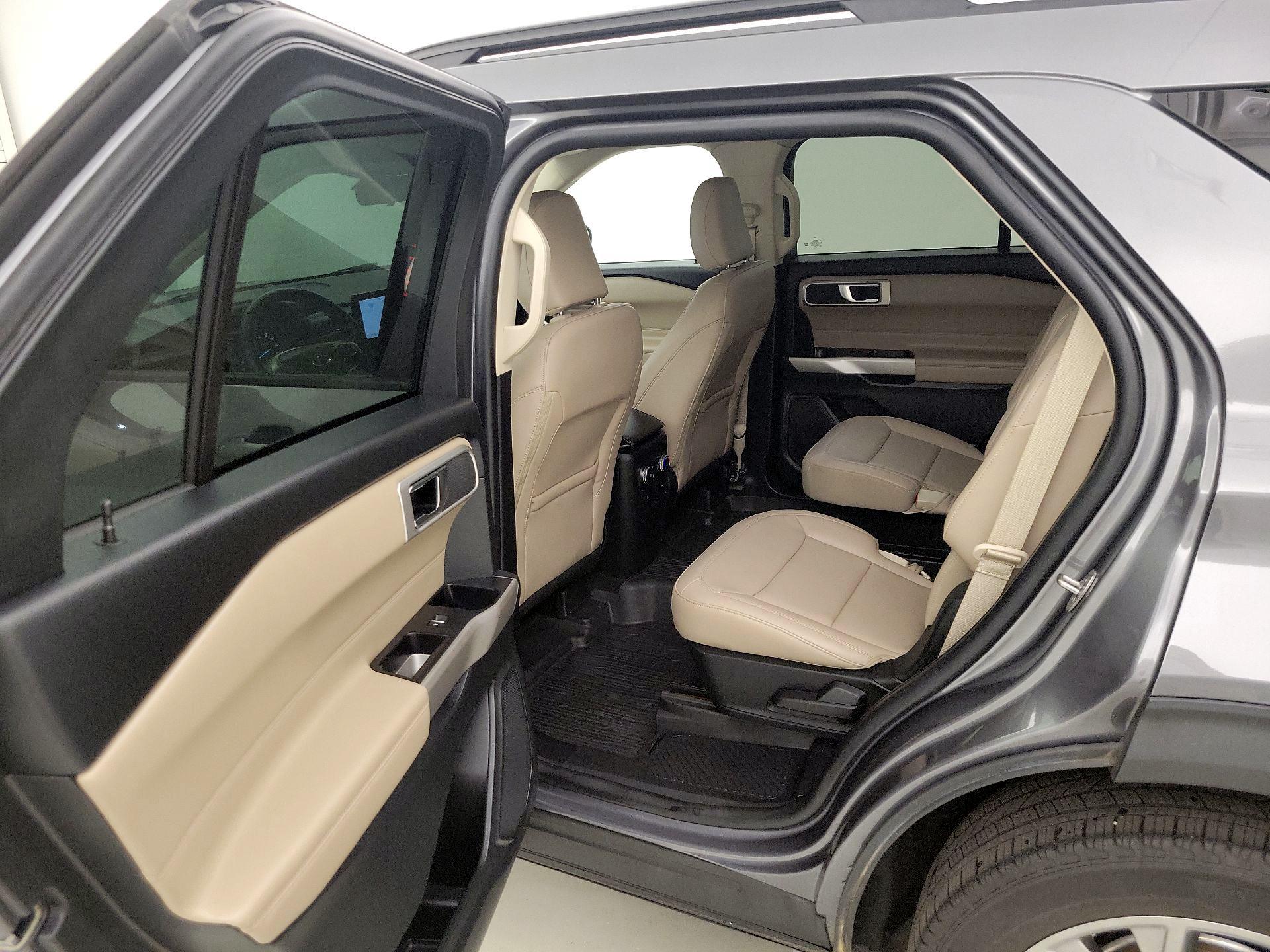 Thumbnail: 2022 Ford Explorer - 20