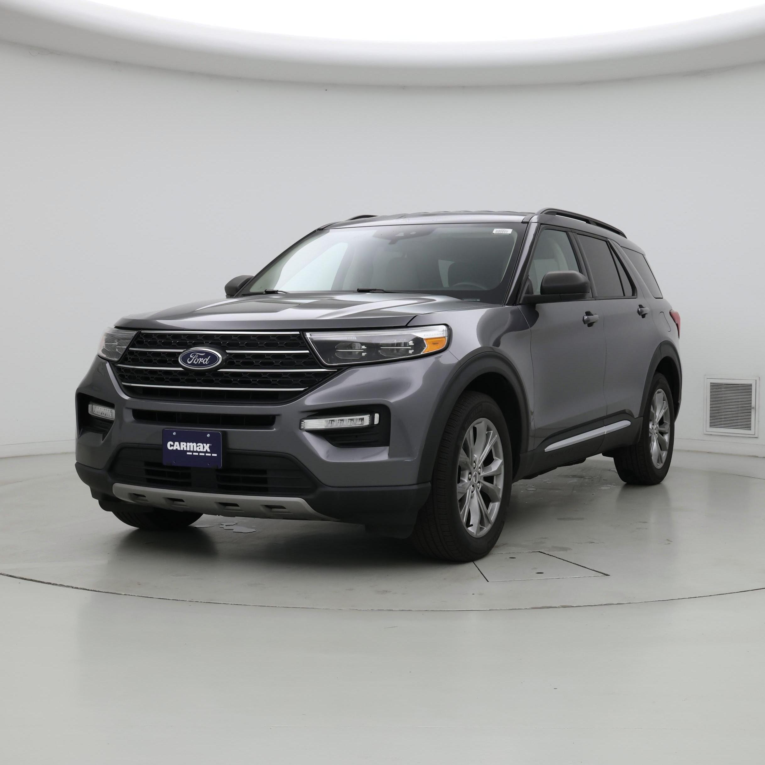 Thumbnail: 2022 Ford Explorer - 4