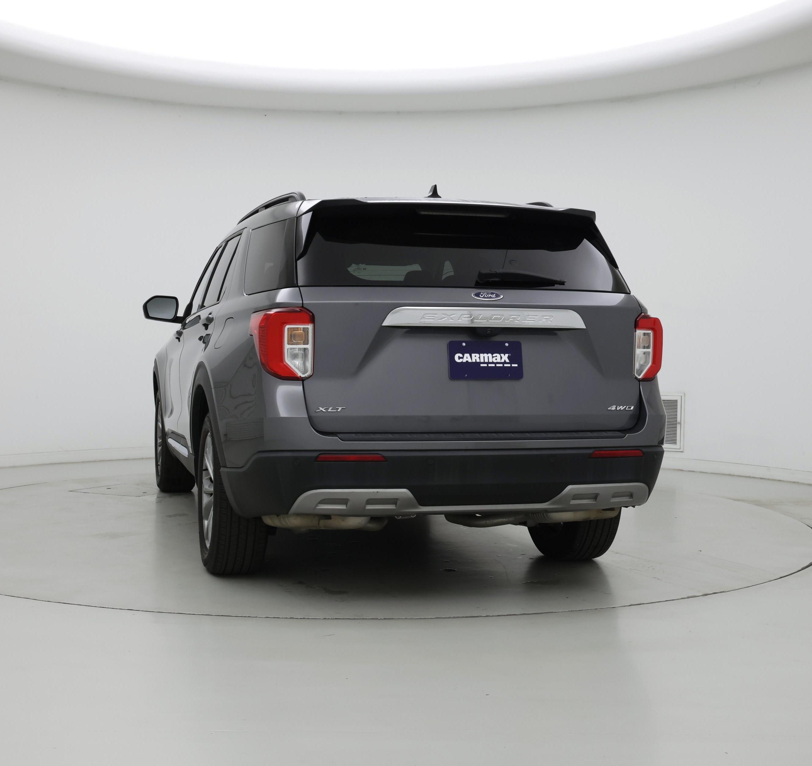 Thumbnail: 2022 Ford Explorer - 6