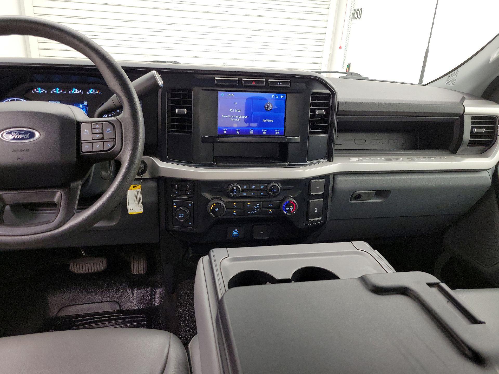 Thumbnail: 2024 Ford F-350 - 9