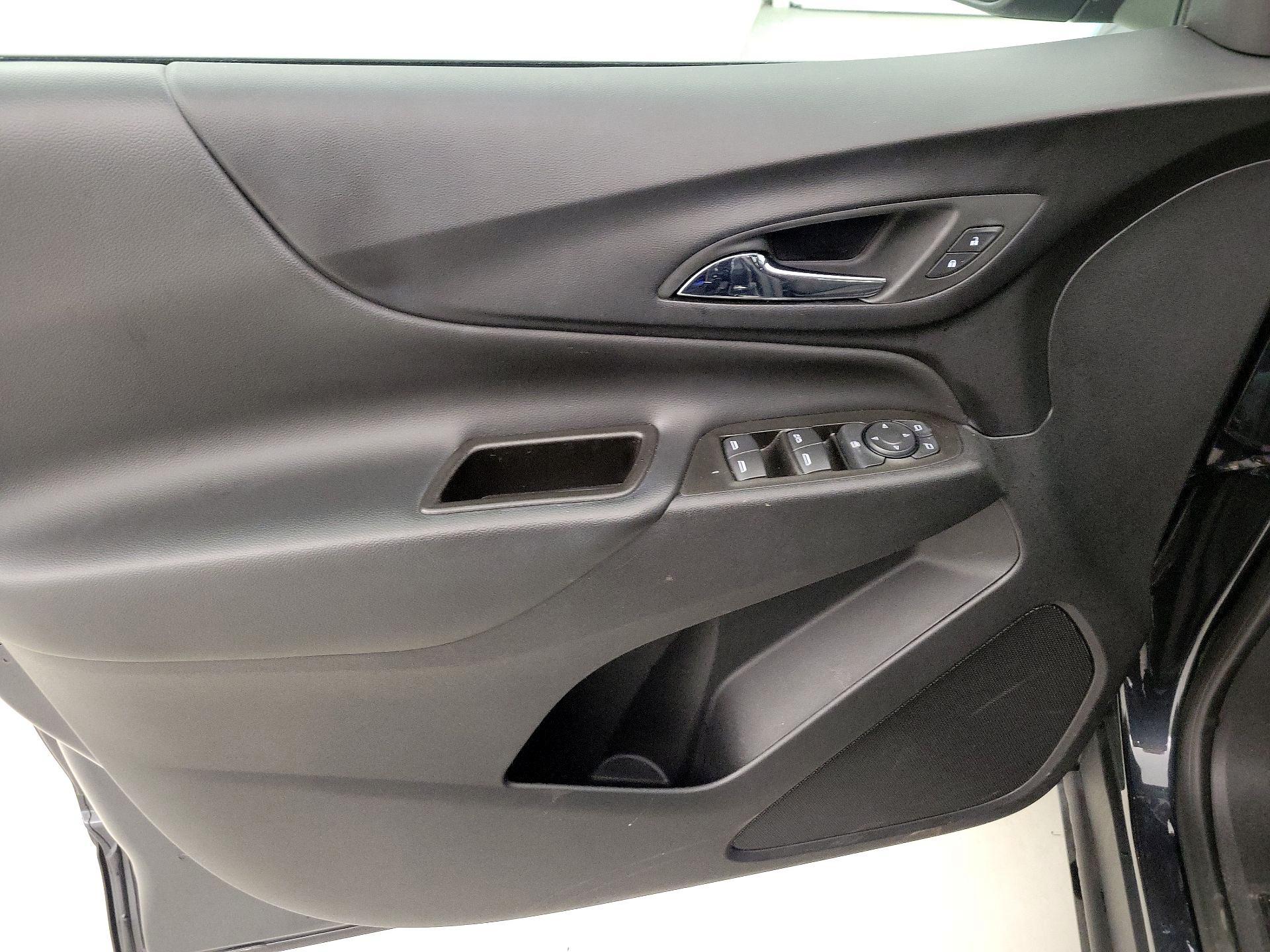 Thumbnail: 2023 Chevrolet Equinox - 12