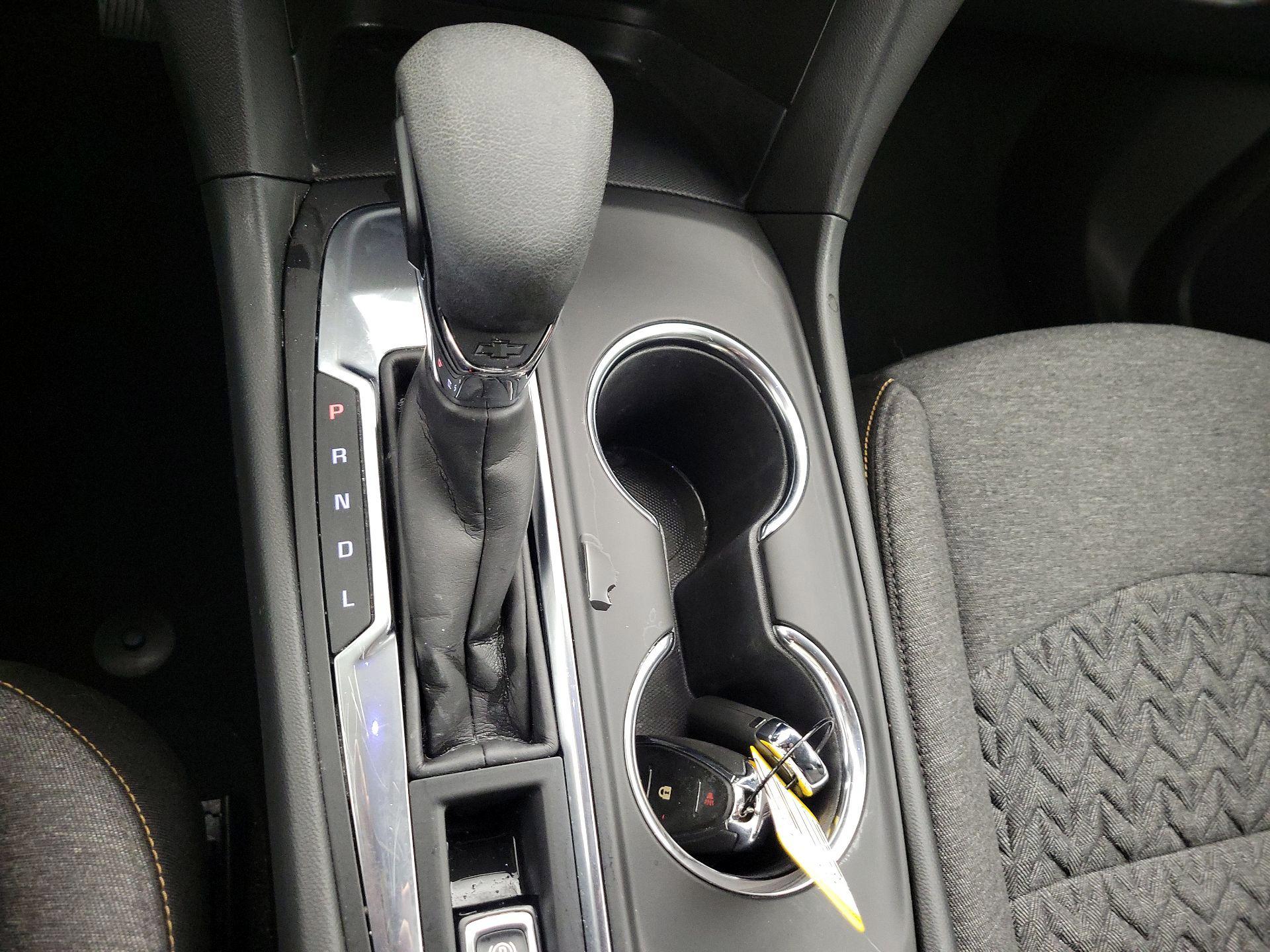 Thumbnail: 2023 Chevrolet Equinox - 17