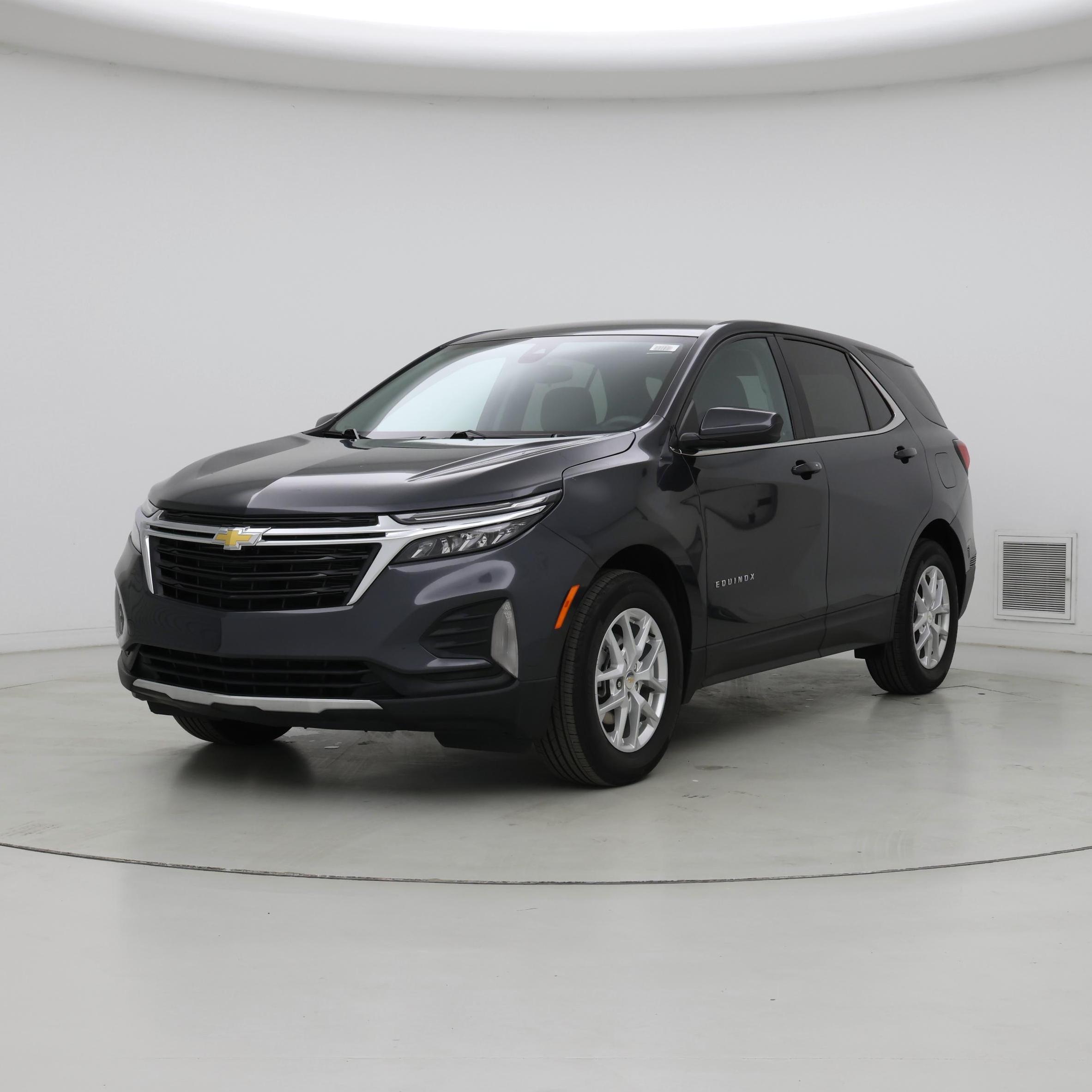 Thumbnail: 2023 Chevrolet Equinox - 4