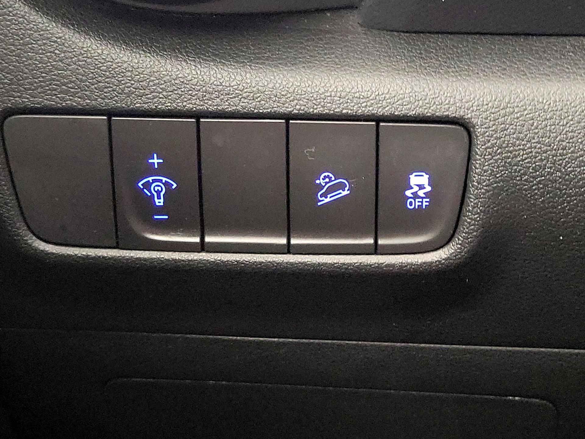 Thumbnail: 2022 Hyundai Kona - 13