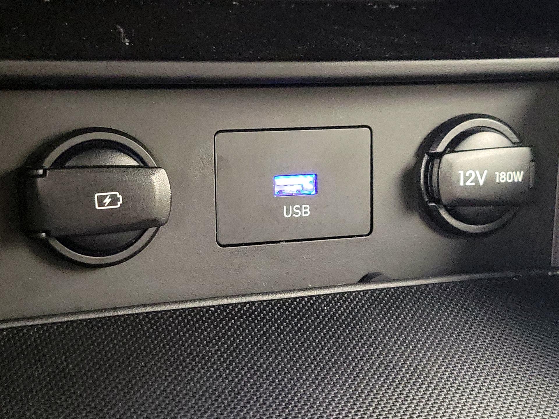 Thumbnail: 2022 Hyundai Kona - 18