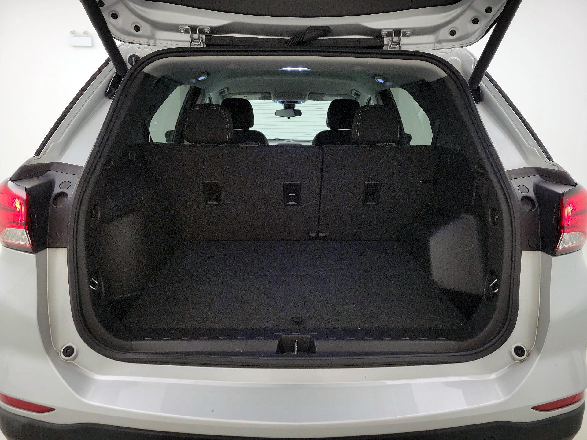 Thumbnail: 2022 Chevrolet Equinox - 20