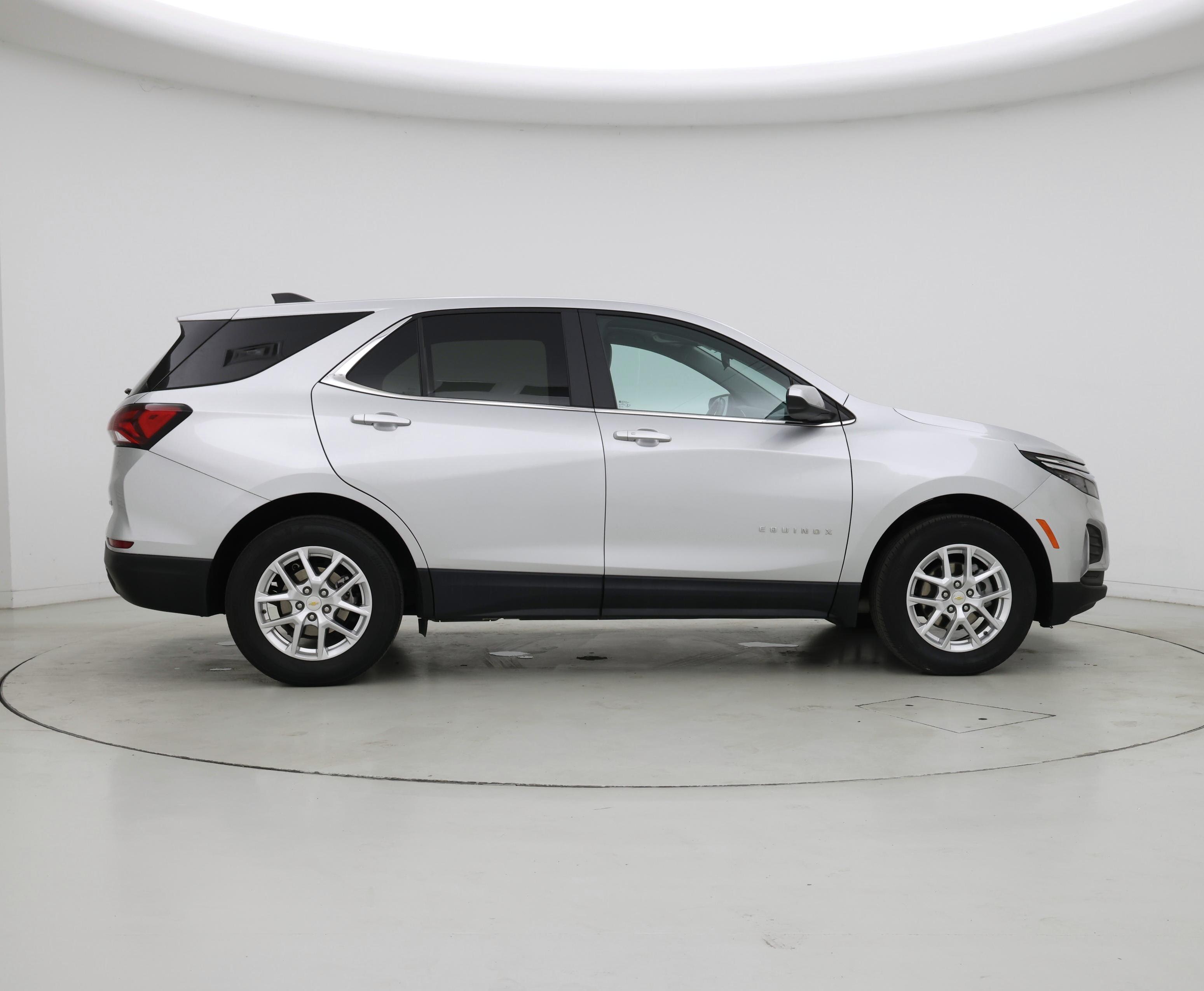 Thumbnail: 2022 Chevrolet Equinox - 7