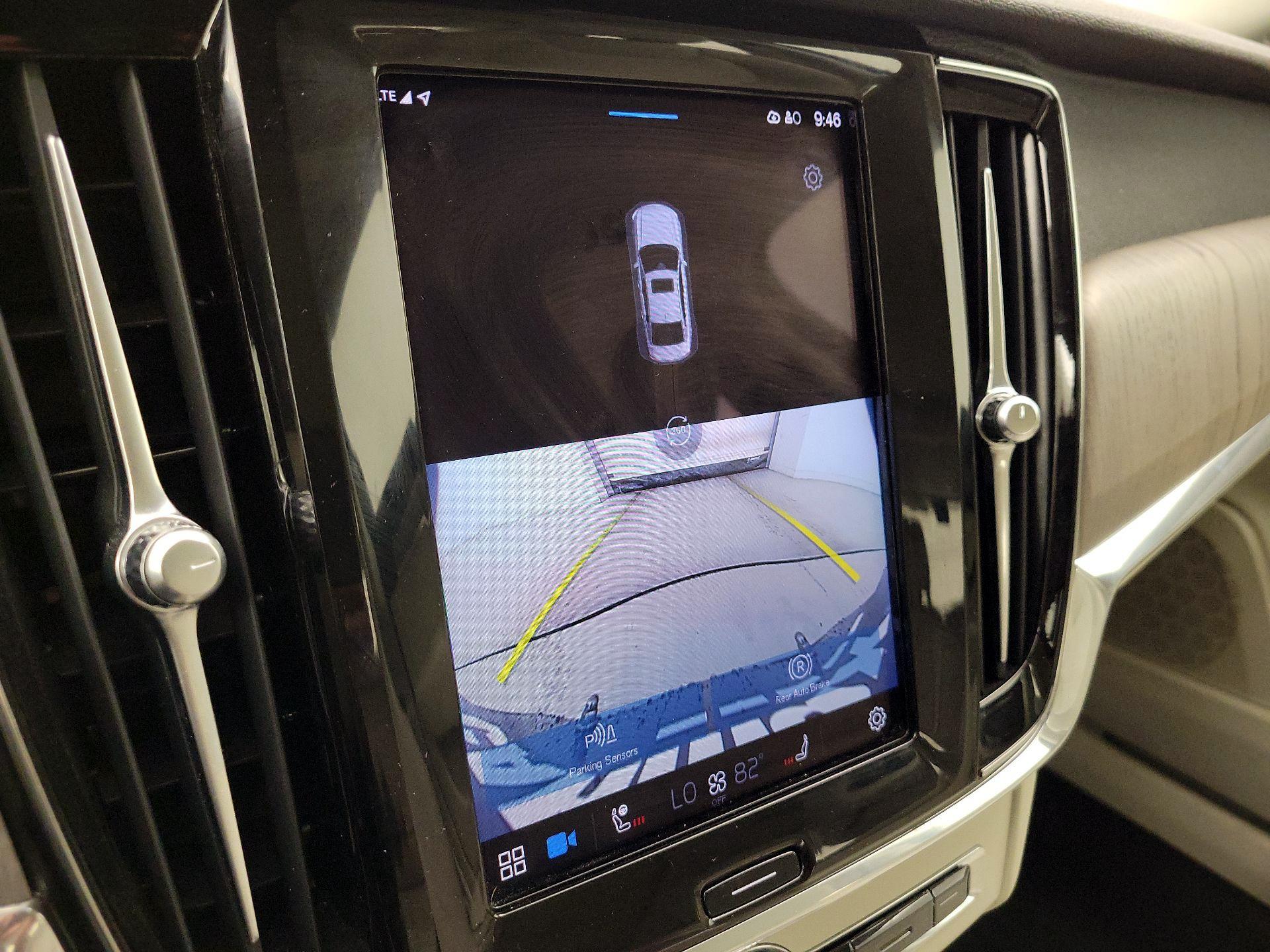 Thumbnail: 2023 Volvo S90 - 15