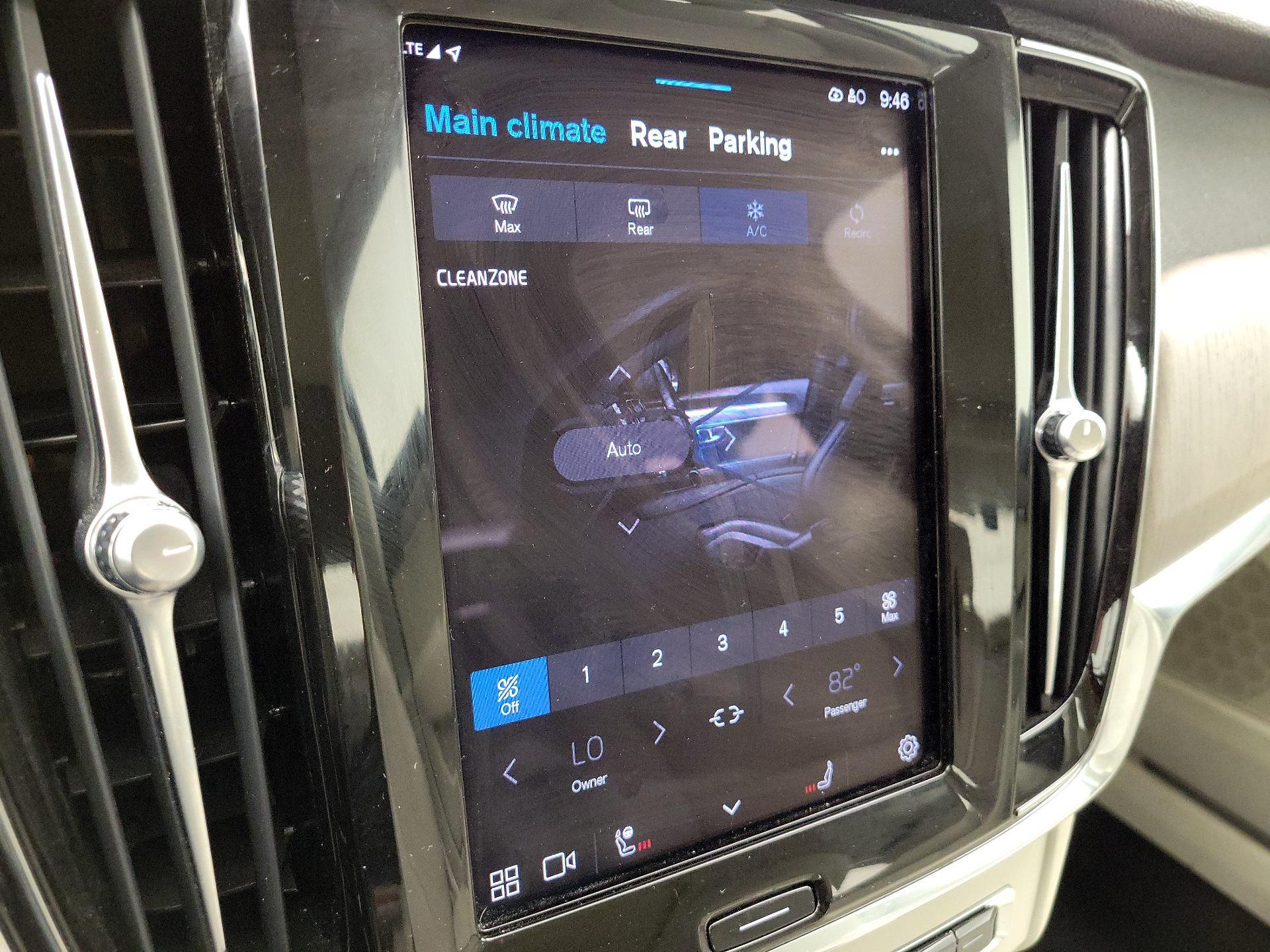 Thumbnail: 2023 Volvo S90 - 17