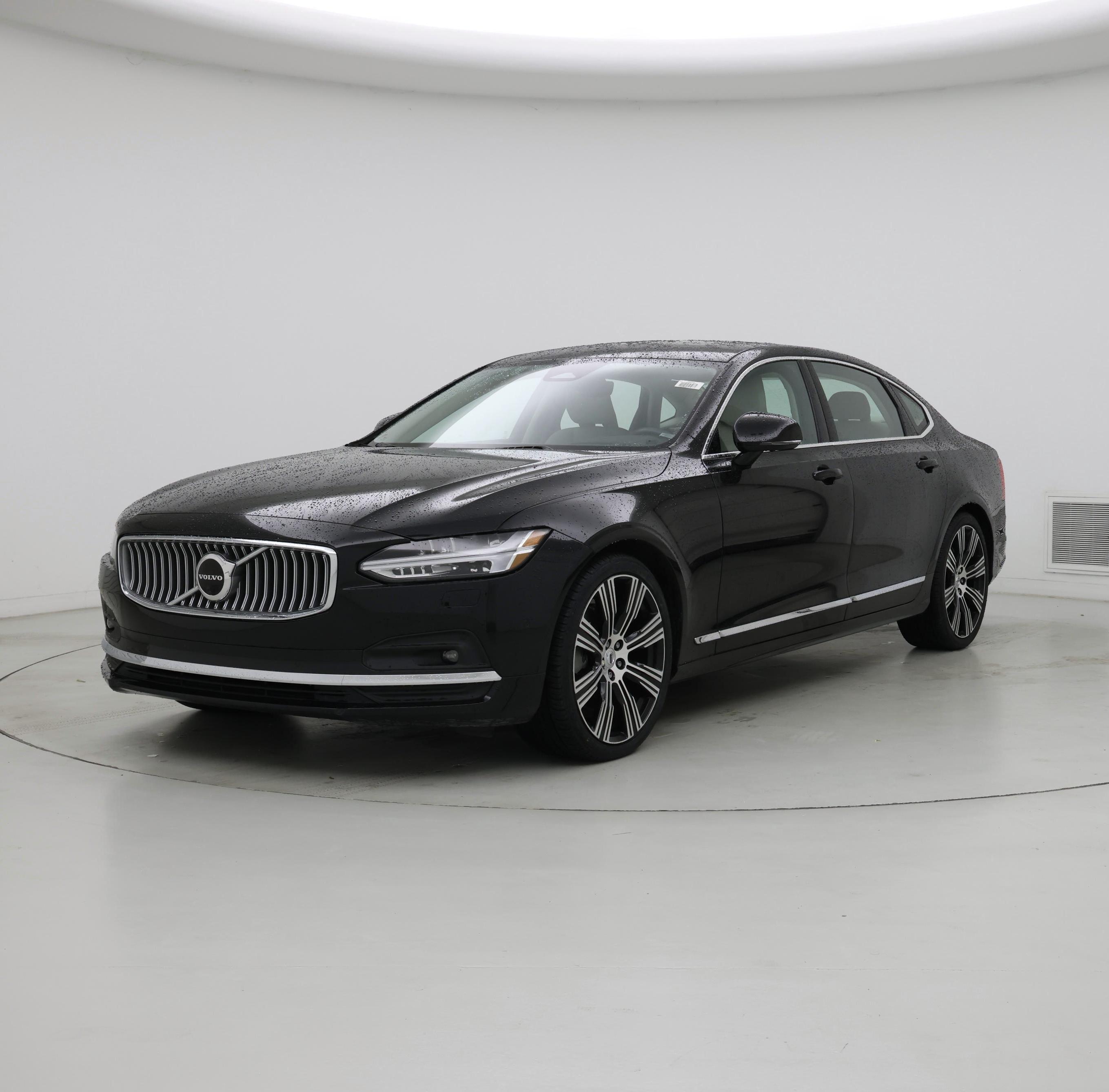 Thumbnail: 2023 Volvo S90 - 4