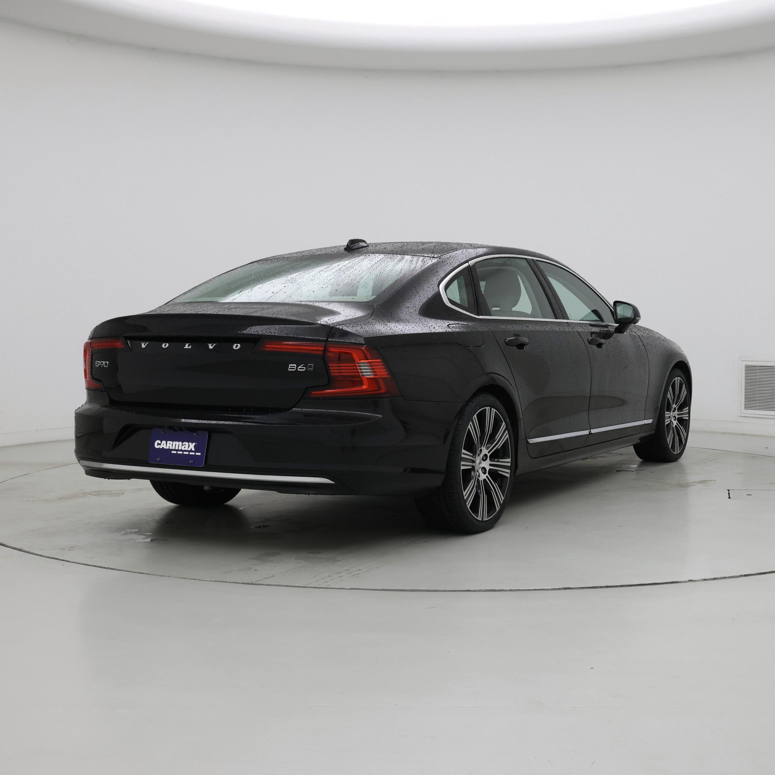 Thumbnail: 2023 Volvo S90 - 8