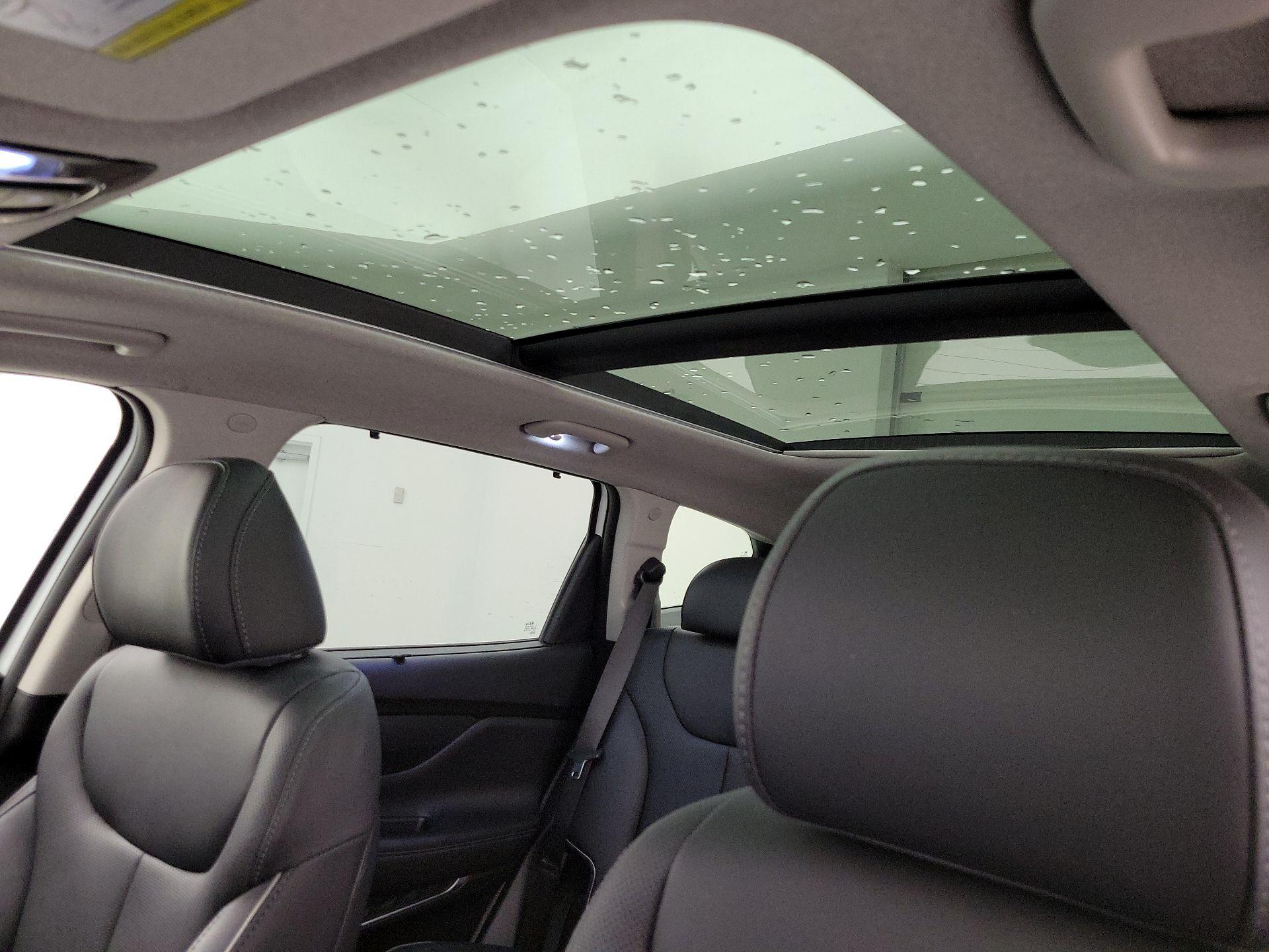 Thumbnail: 2023 Hyundai Santa Fe - 20