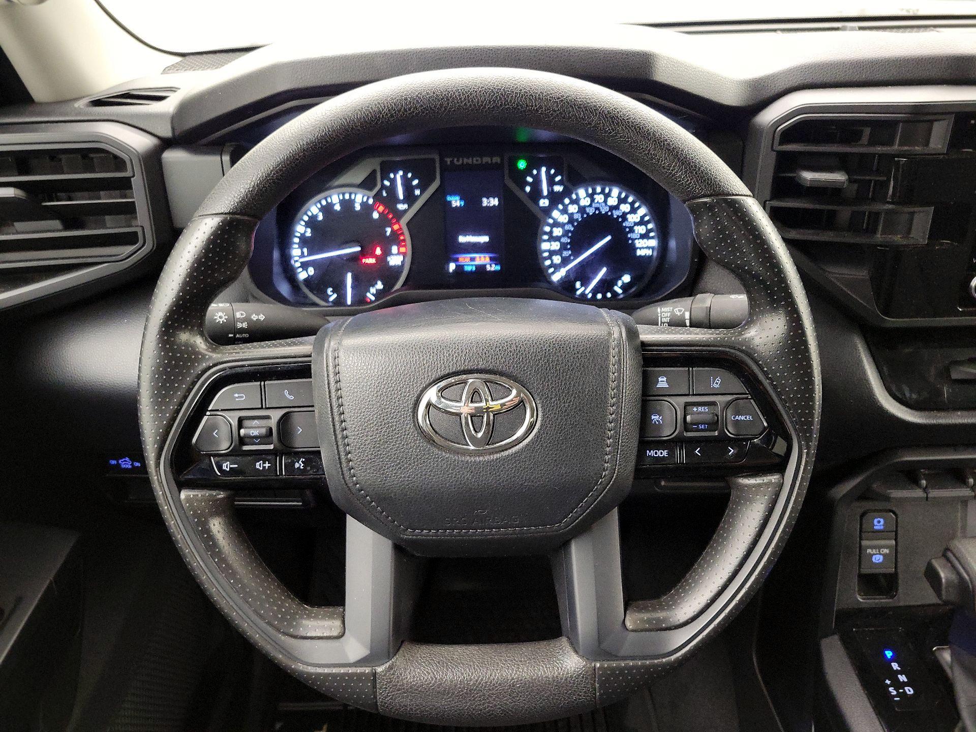 Thumbnail: 2024 Toyota Tundra - 10