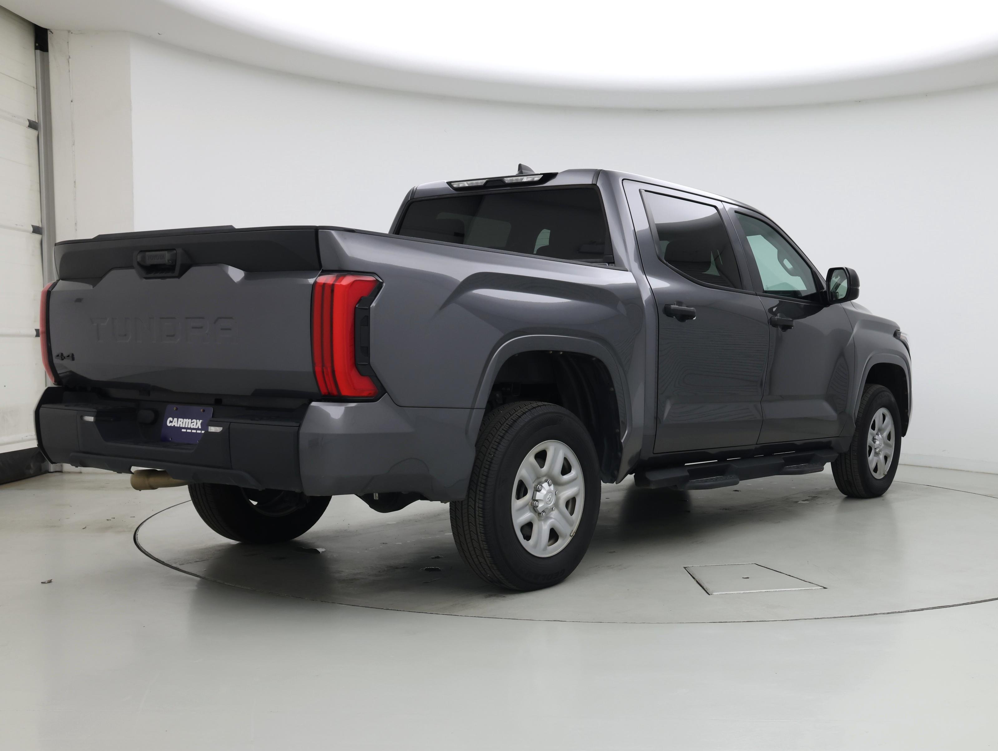 Thumbnail: 2024 Toyota Tundra - 8